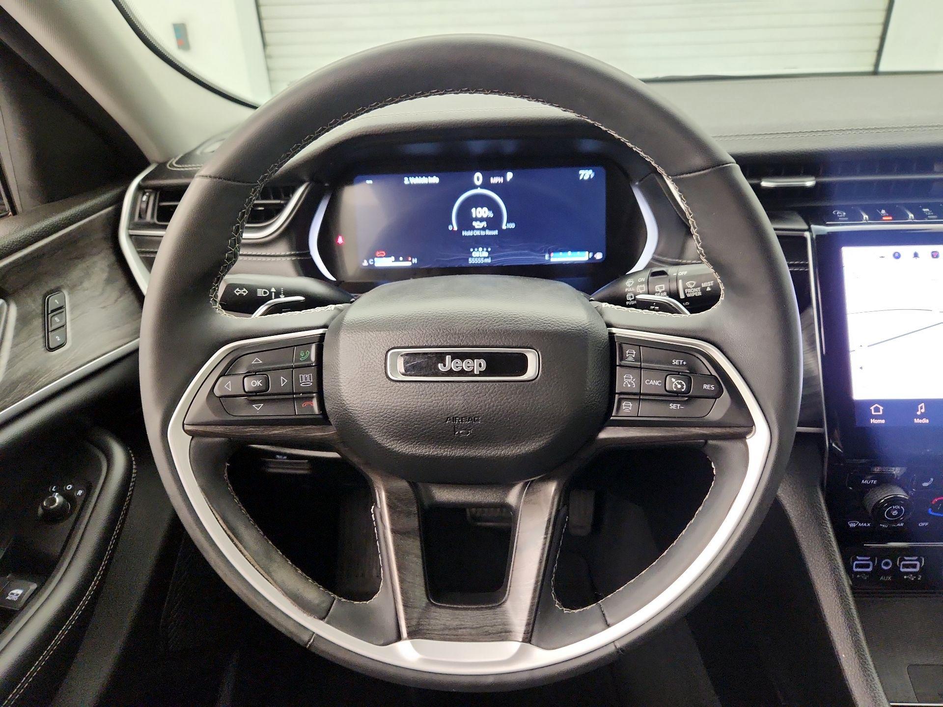 Thumbnail: 2023 Jeep Grand Cherokee L - 10