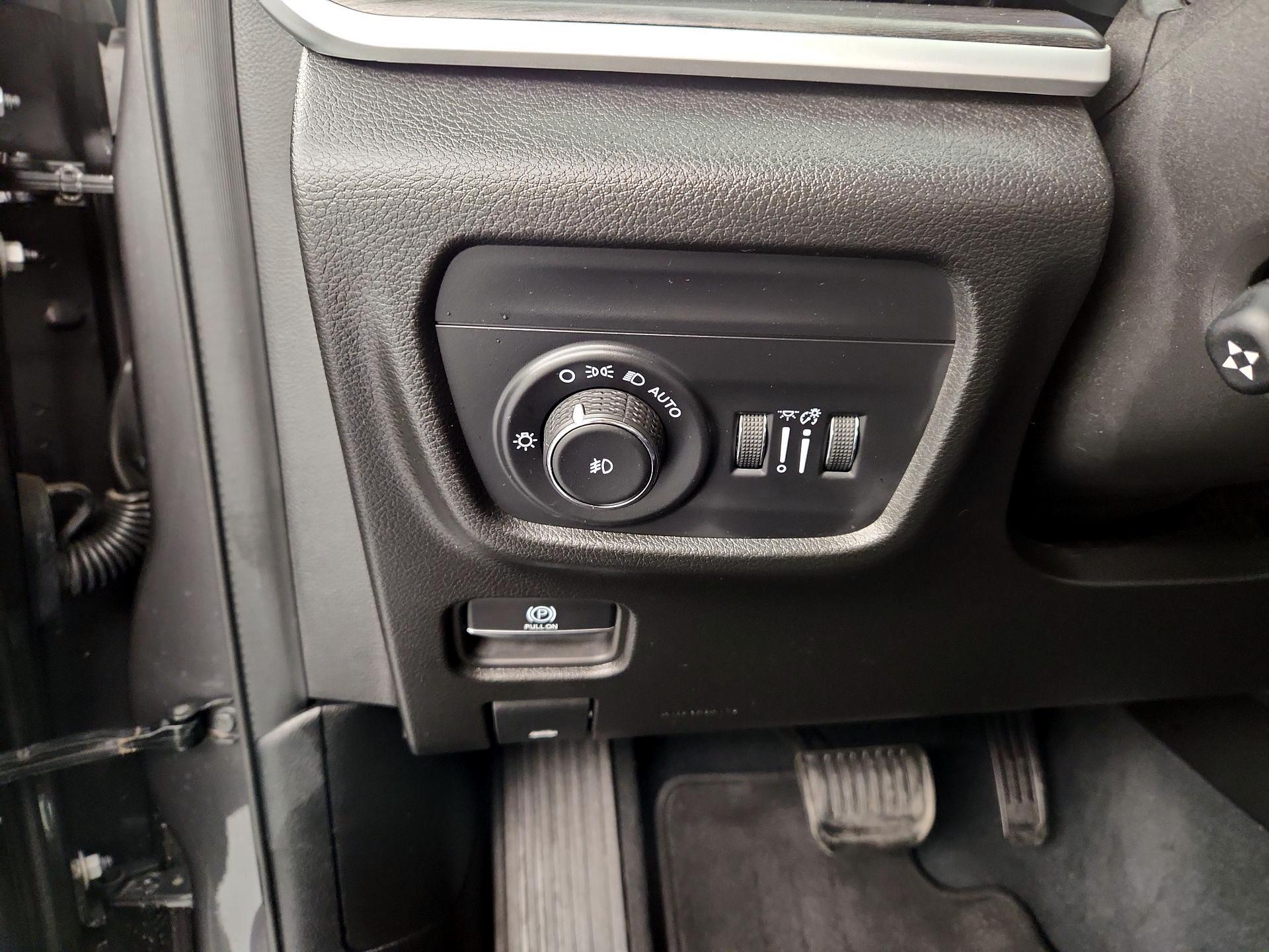 Thumbnail: 2023 Jeep Grand Cherokee L - 13