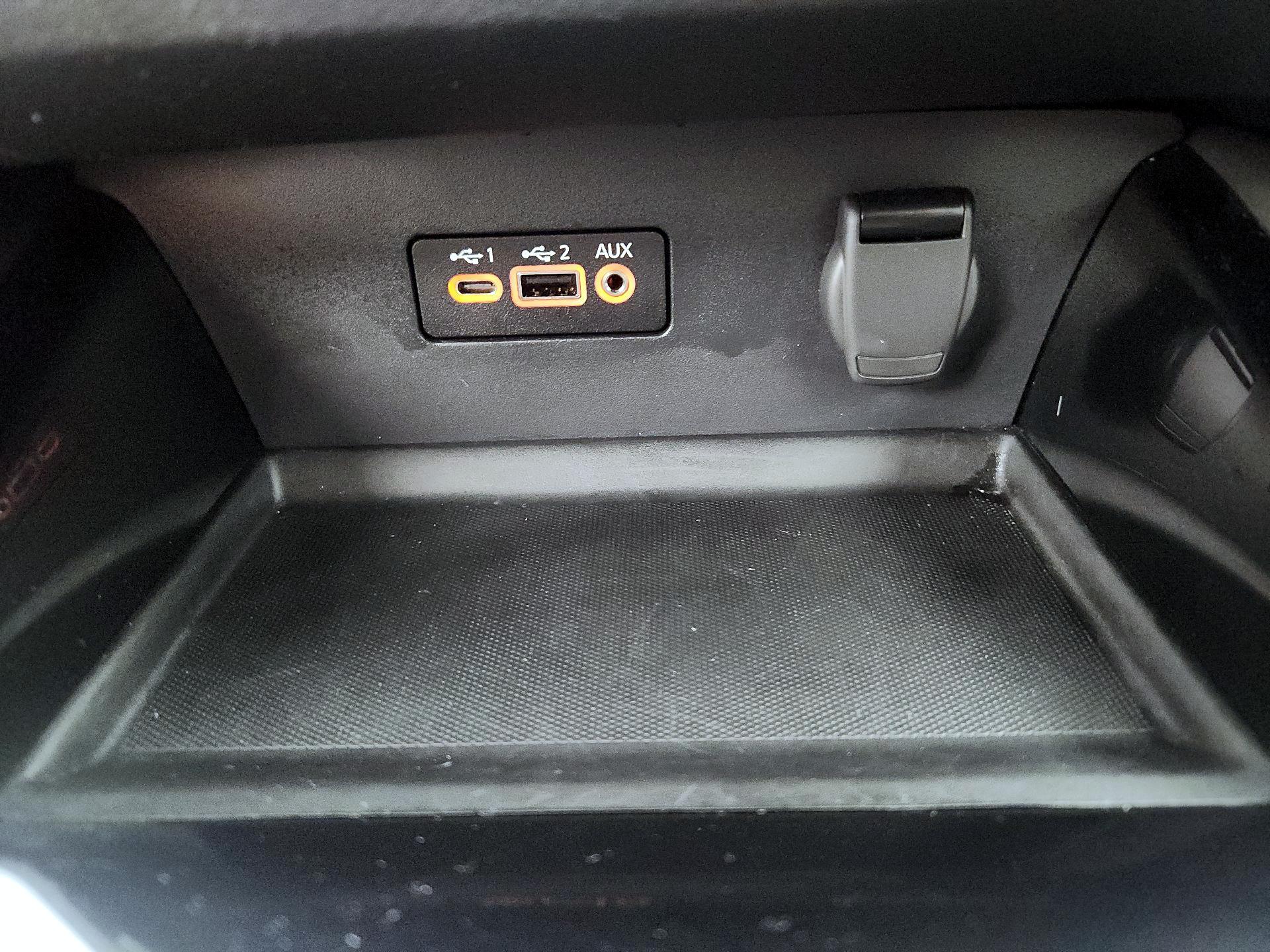 Thumbnail: 2023 Nissan Altima - 18