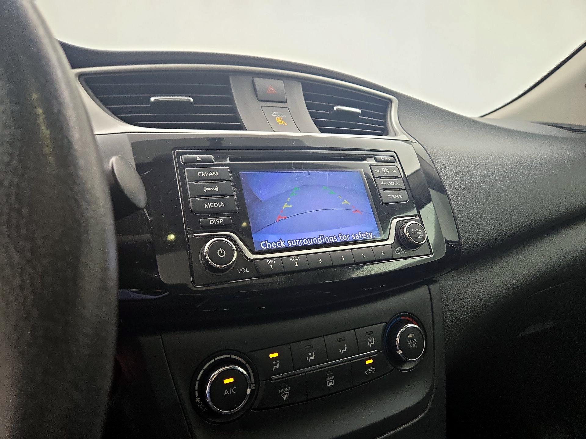 Thumbnail: 2017 Nissan Sentra - 14