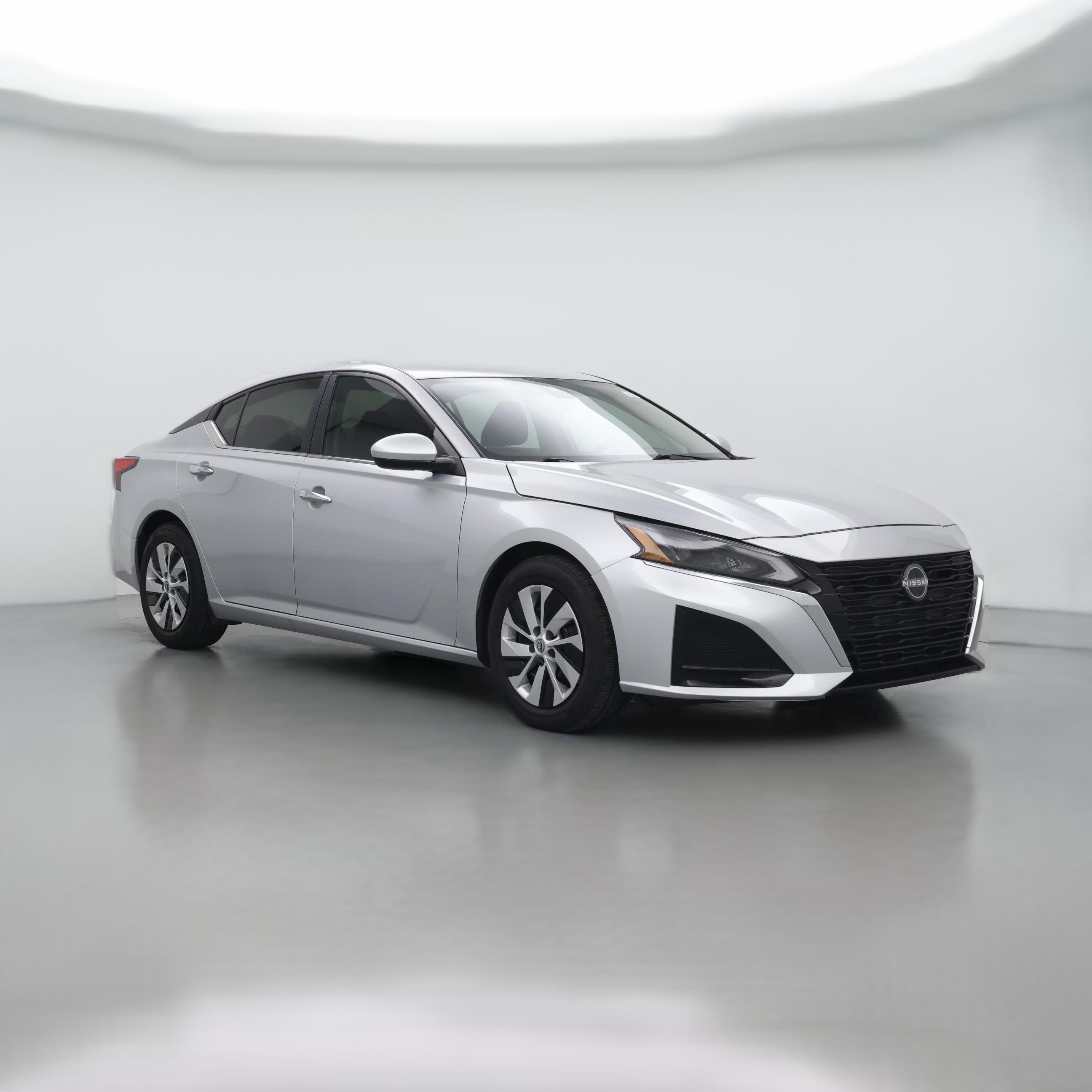 Thumbnail: 2023 Nissan Altima - 1