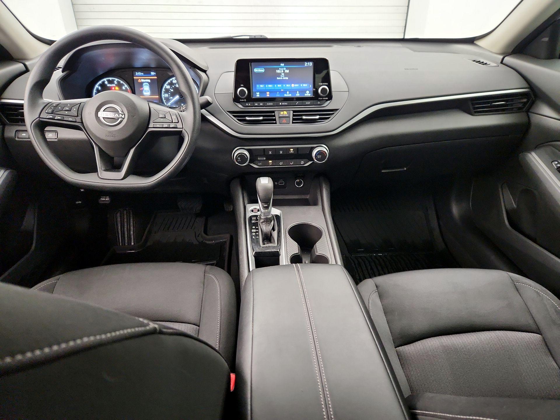 Thumbnail: 2023 Nissan Altima - 9