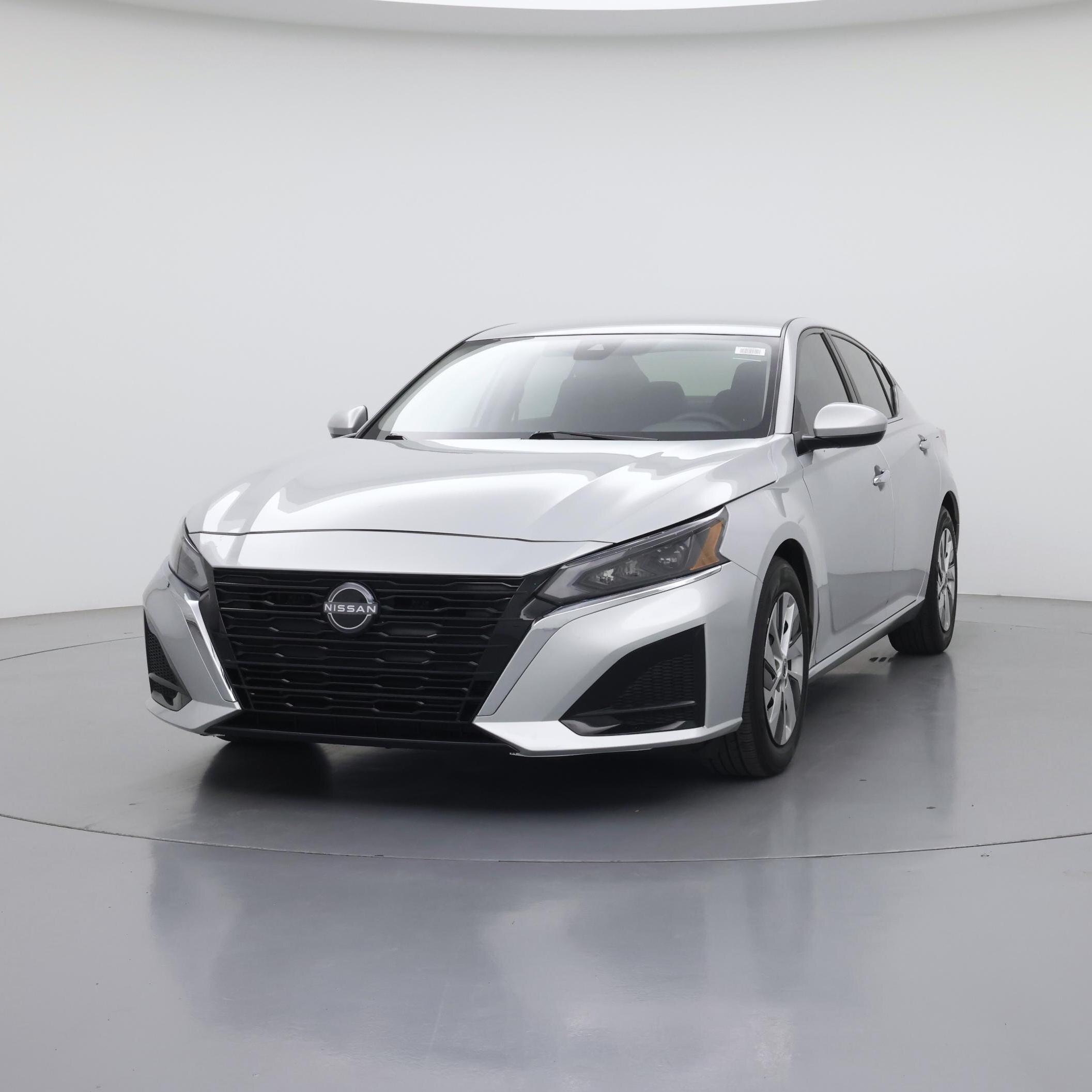 Thumbnail: 2023 Nissan Altima - 4
