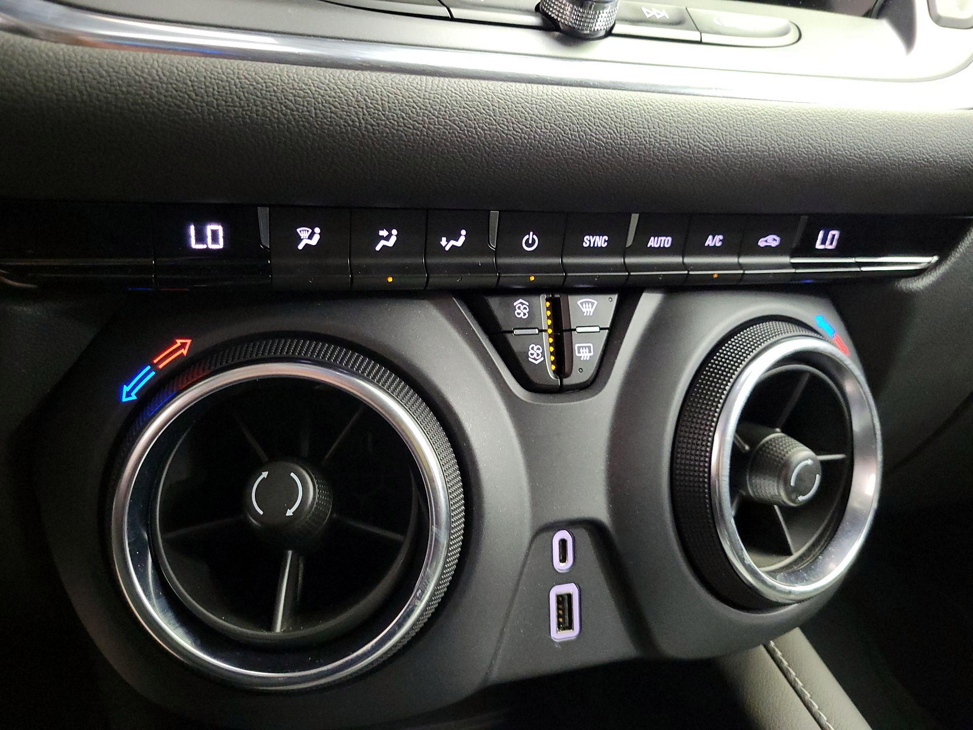 Thumbnail: 2023 Chevrolet Blazer - 16