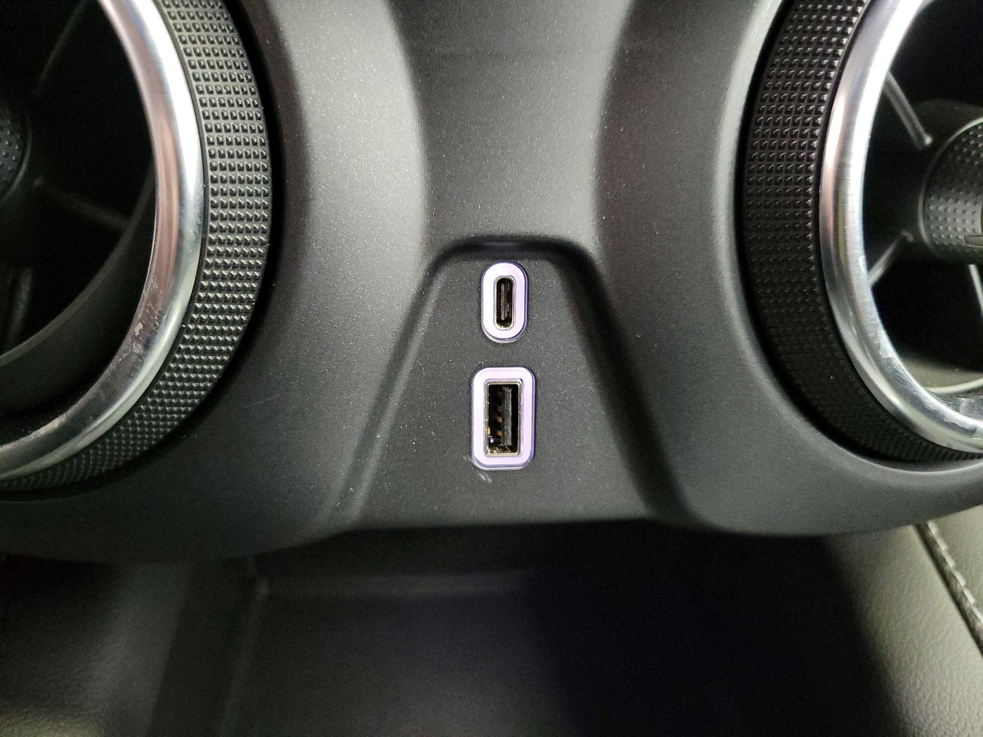 Thumbnail: 2023 Chevrolet Blazer - 18