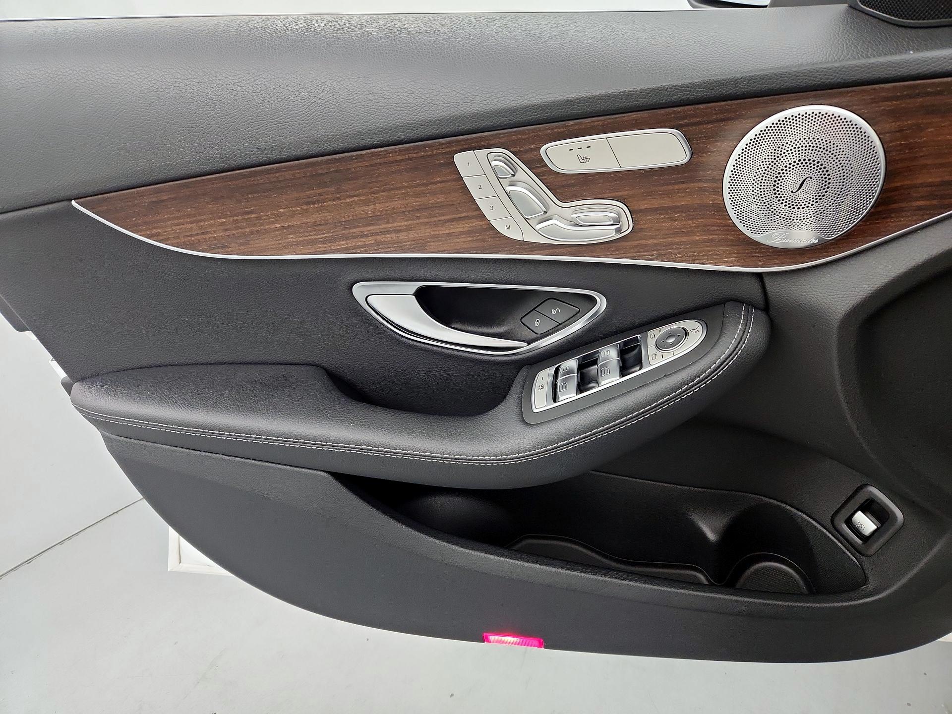 Thumbnail: 2020 Mercedes-Benz C-Class - 12