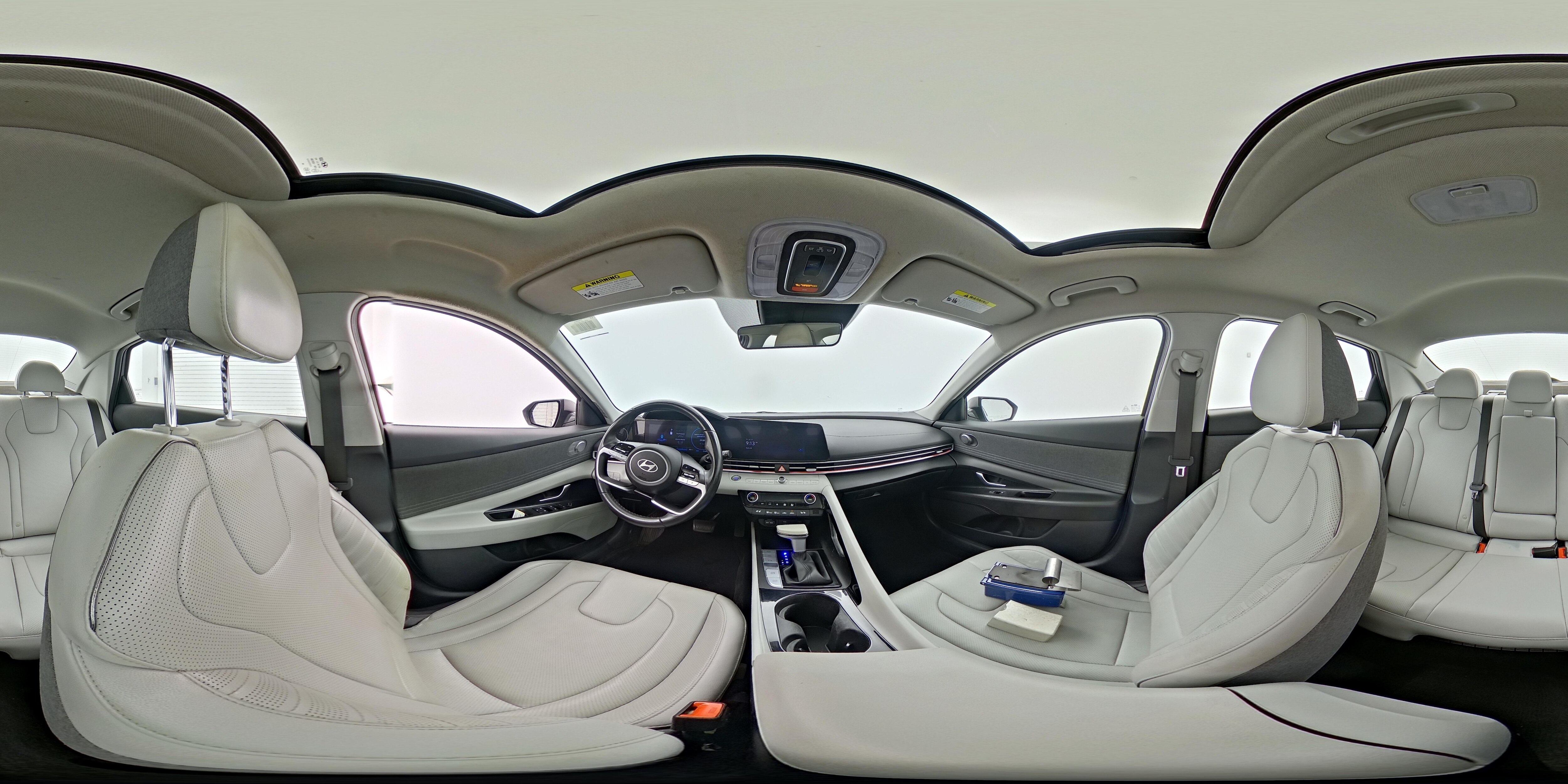 2024 Hyundai Elantra Limited - Photo 26
