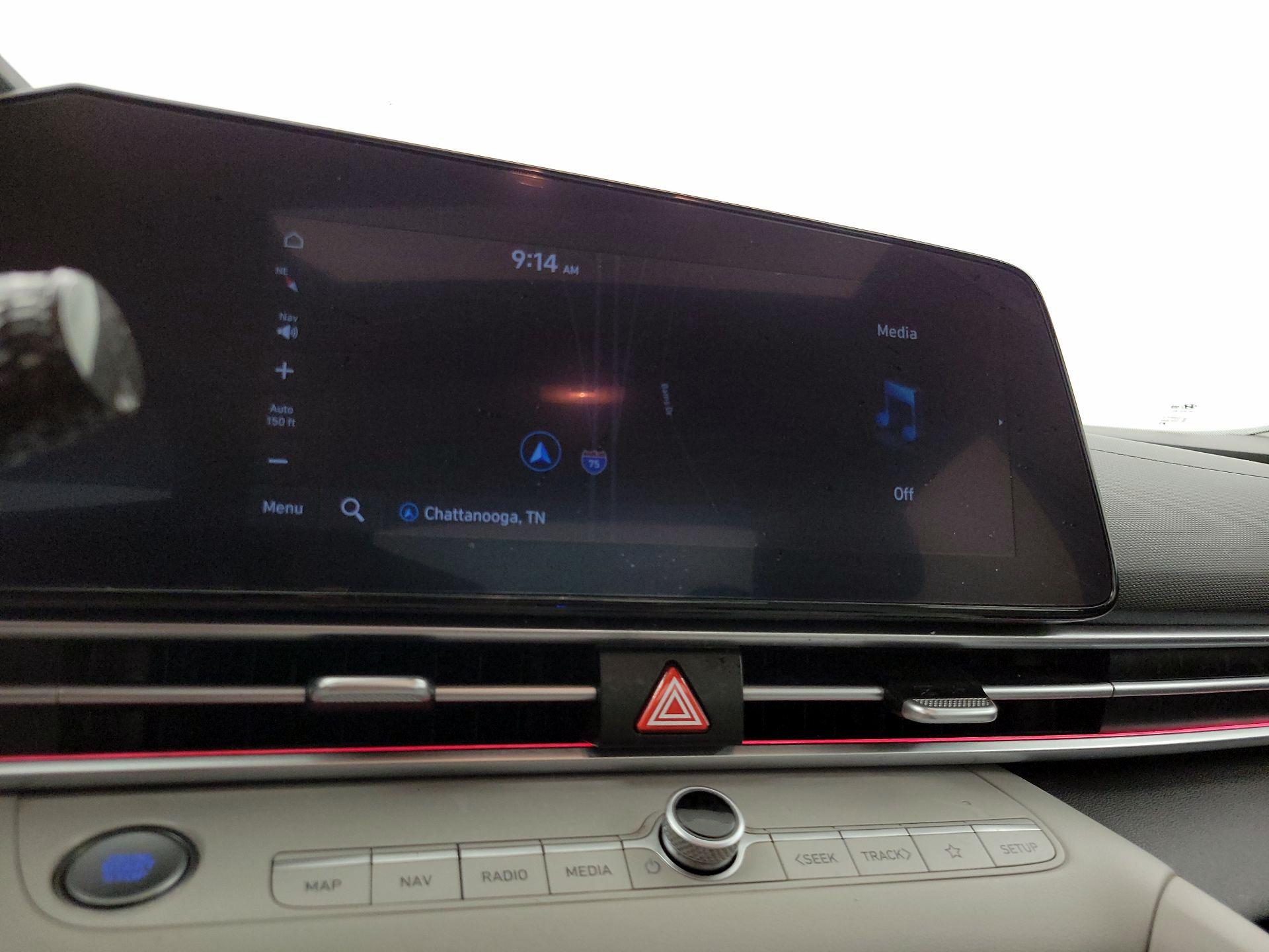 Thumbnail: 2024 Hyundai Elantra - 14