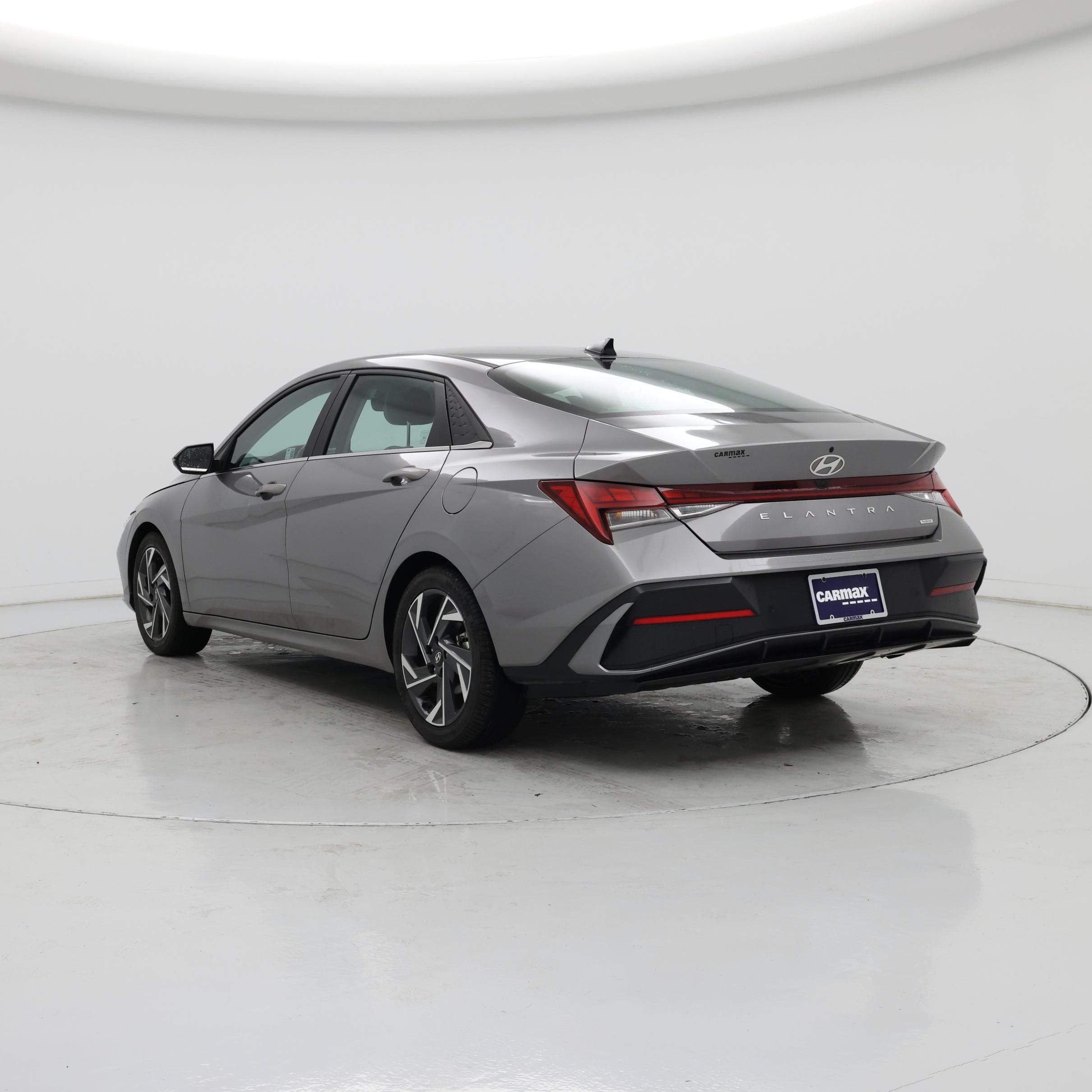 Thumbnail: 2024 Hyundai Elantra - 2