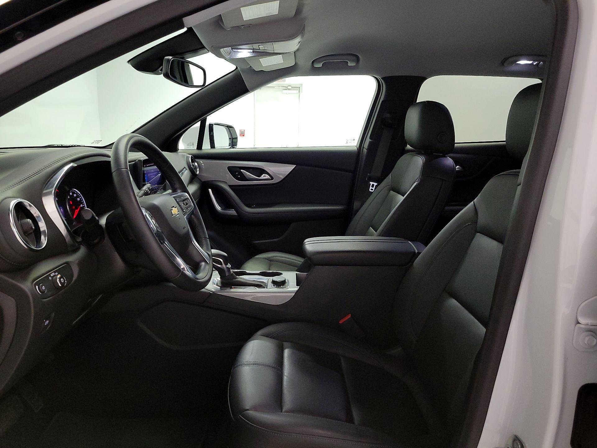 Thumbnail: 2022 Chevrolet Blazer - 11