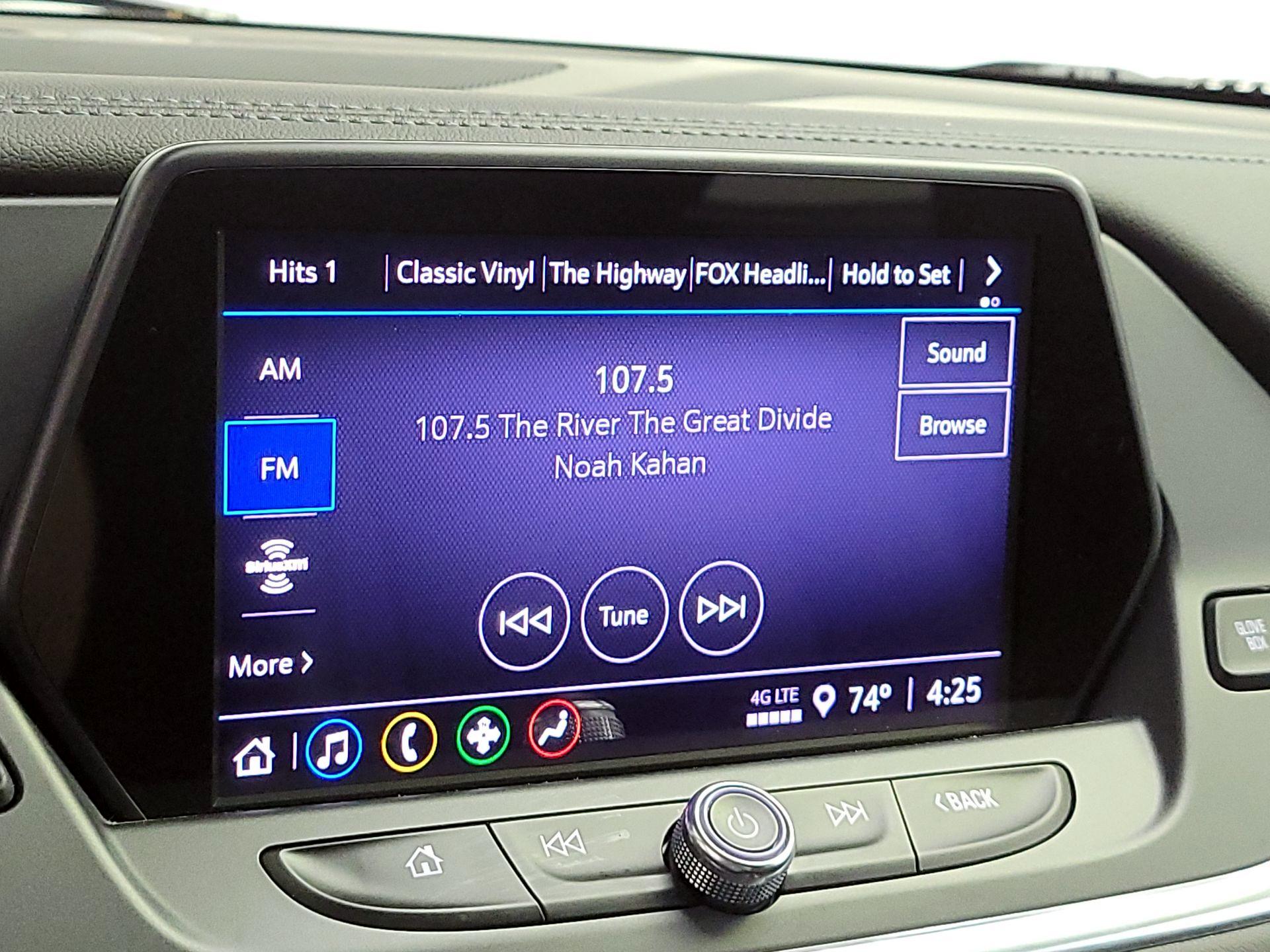 Thumbnail: 2022 Chevrolet Blazer - 16