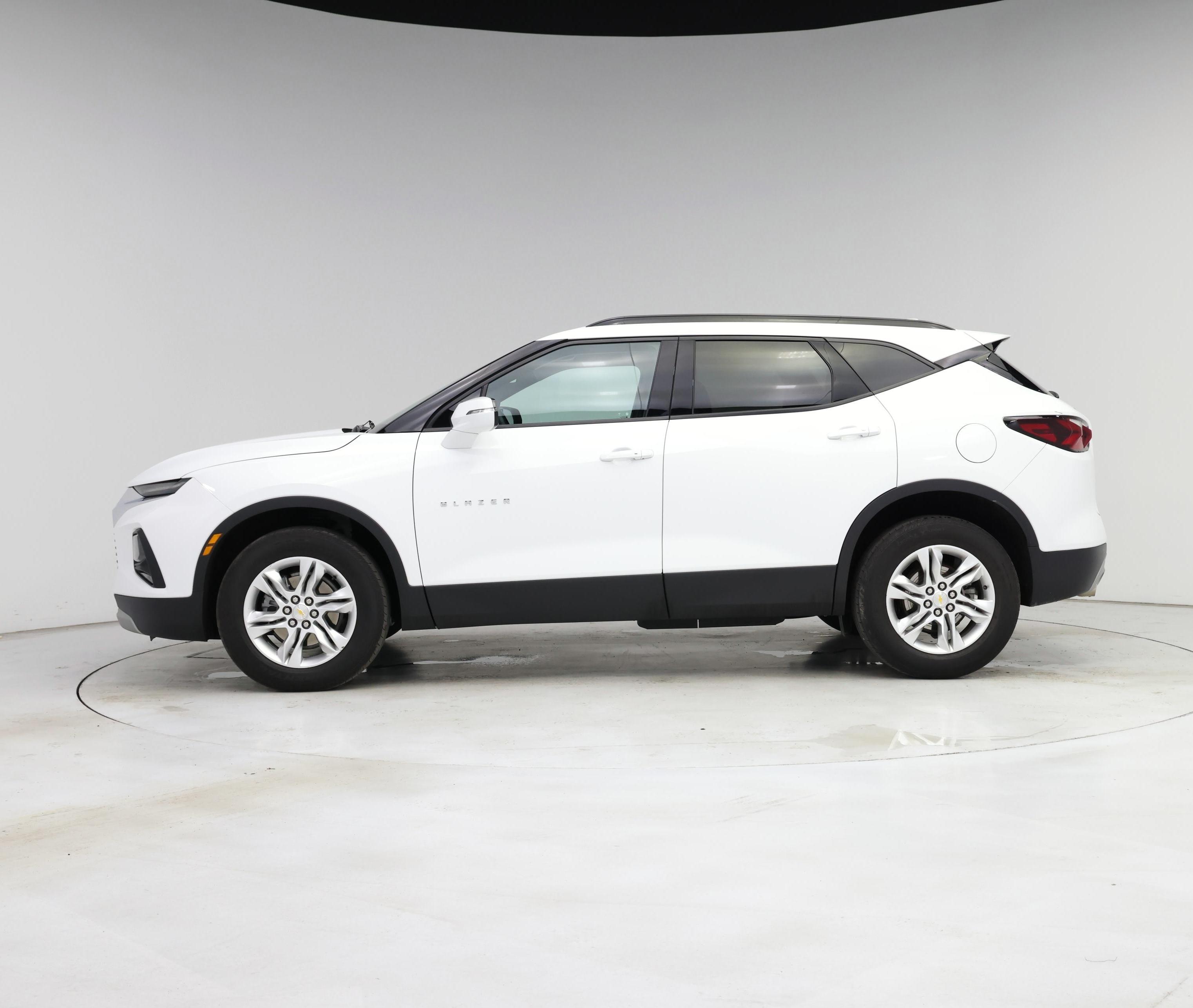 Thumbnail: 2022 Chevrolet Blazer - 3