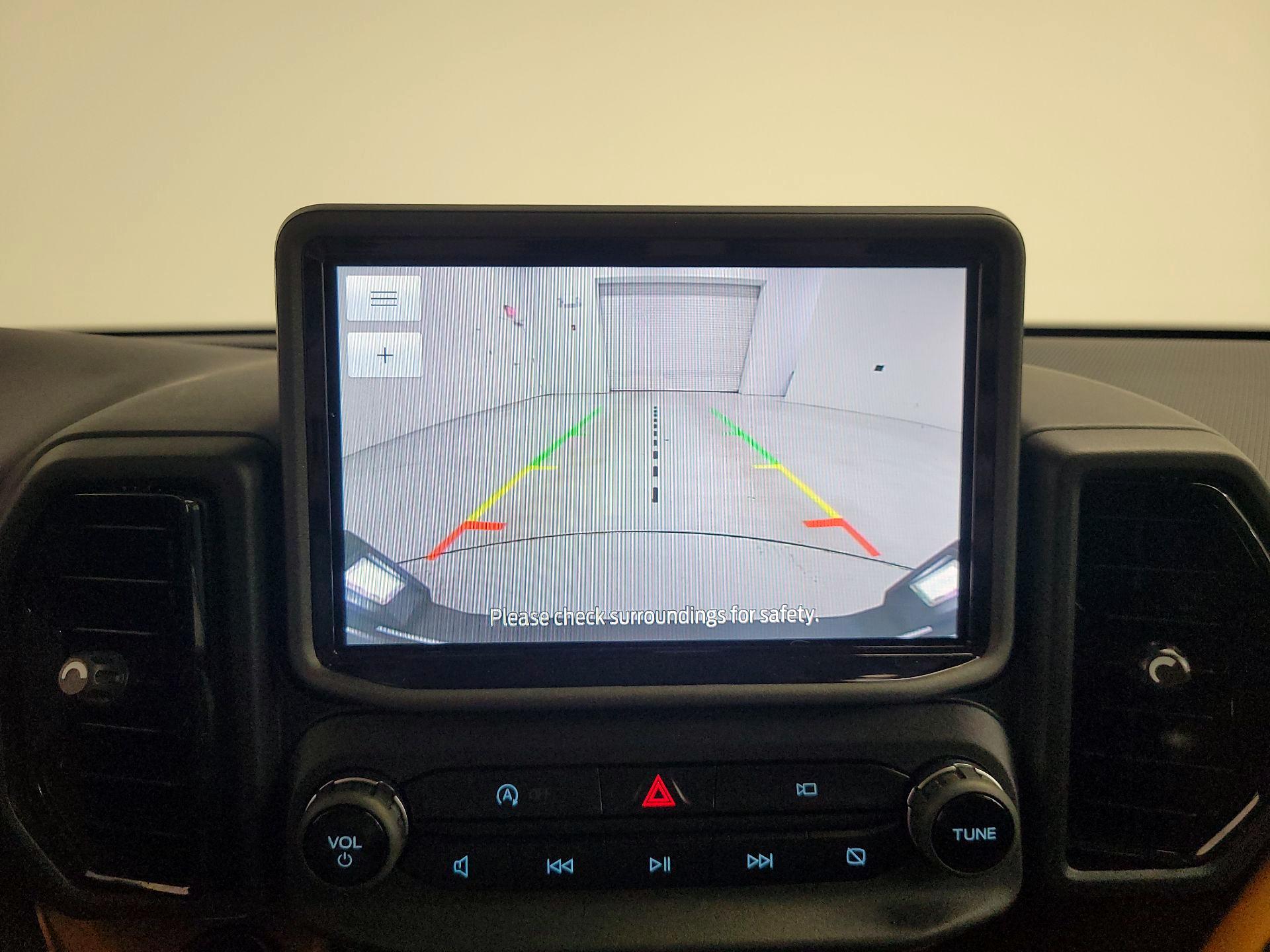 Thumbnail: 2022 Ford Bronco Sport - 14