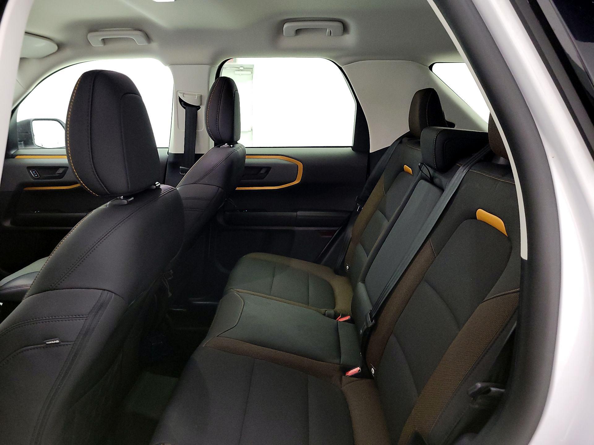 Thumbnail: 2022 Ford Bronco Sport - 19