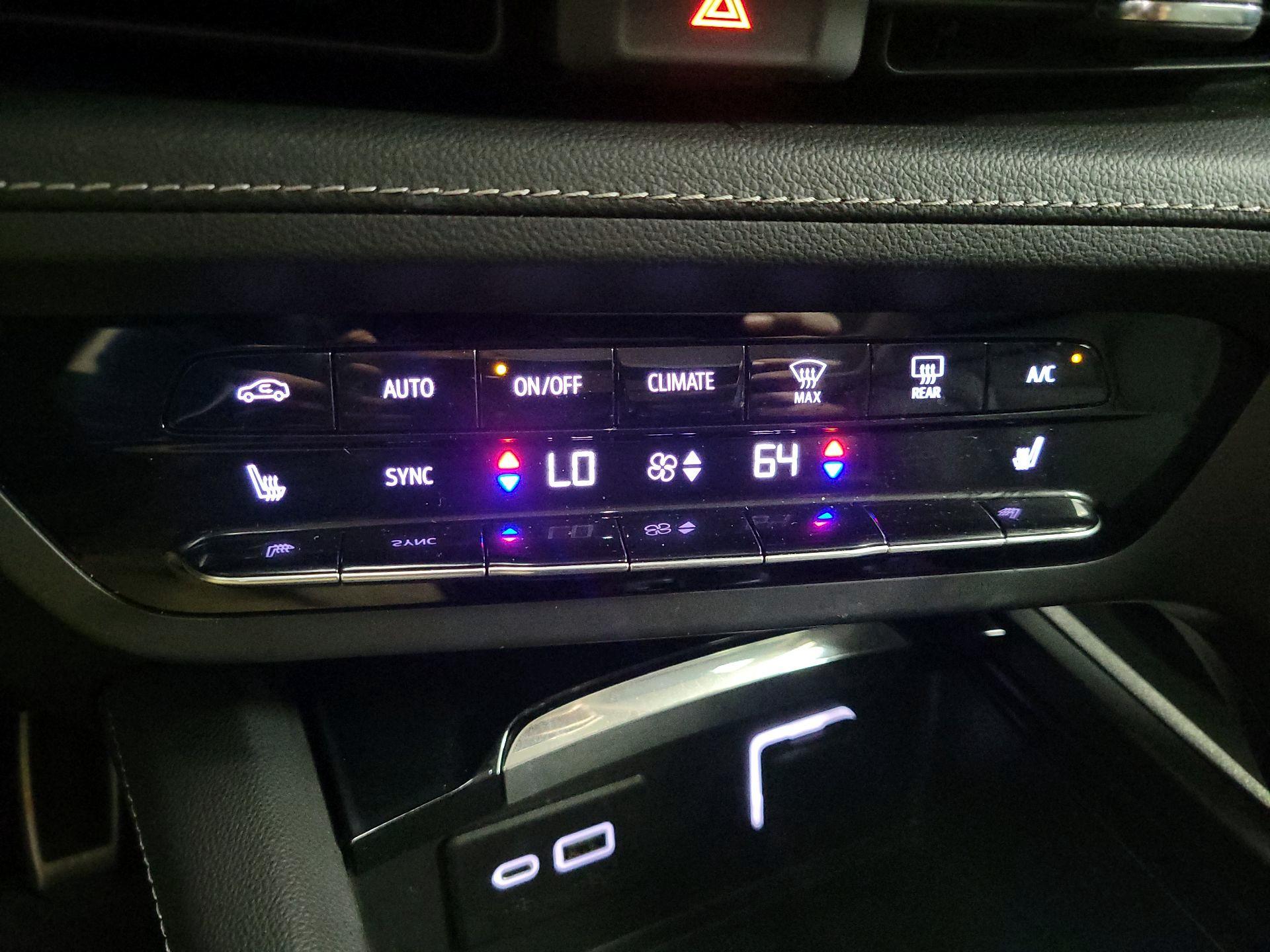 Thumbnail: 2022 Buick Envision - 16