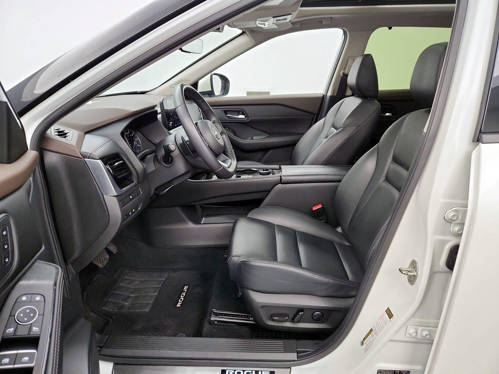 Thumbnail: 2023 Nissan Rogue - 11