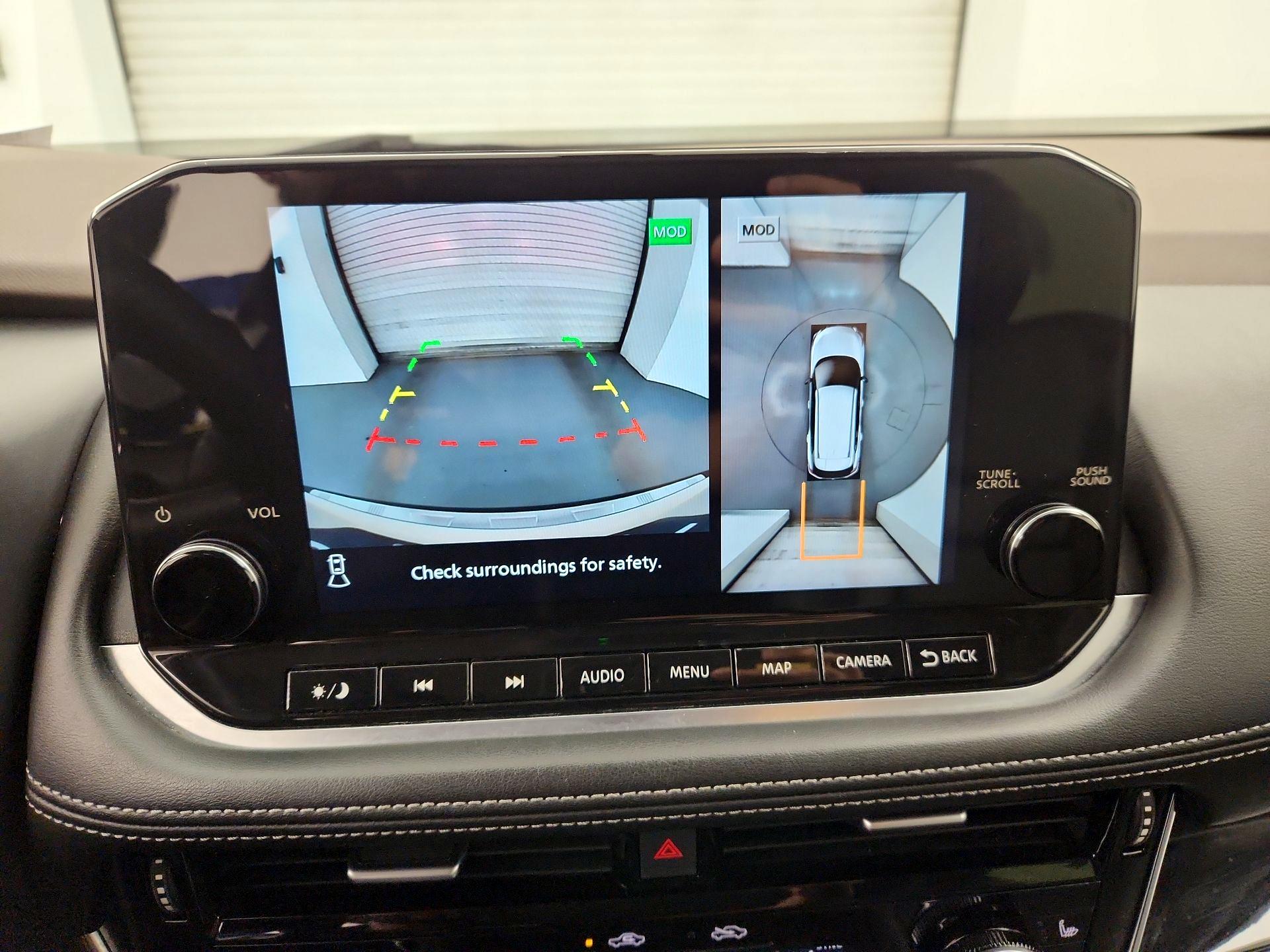 Thumbnail: 2023 Nissan Rogue - 15