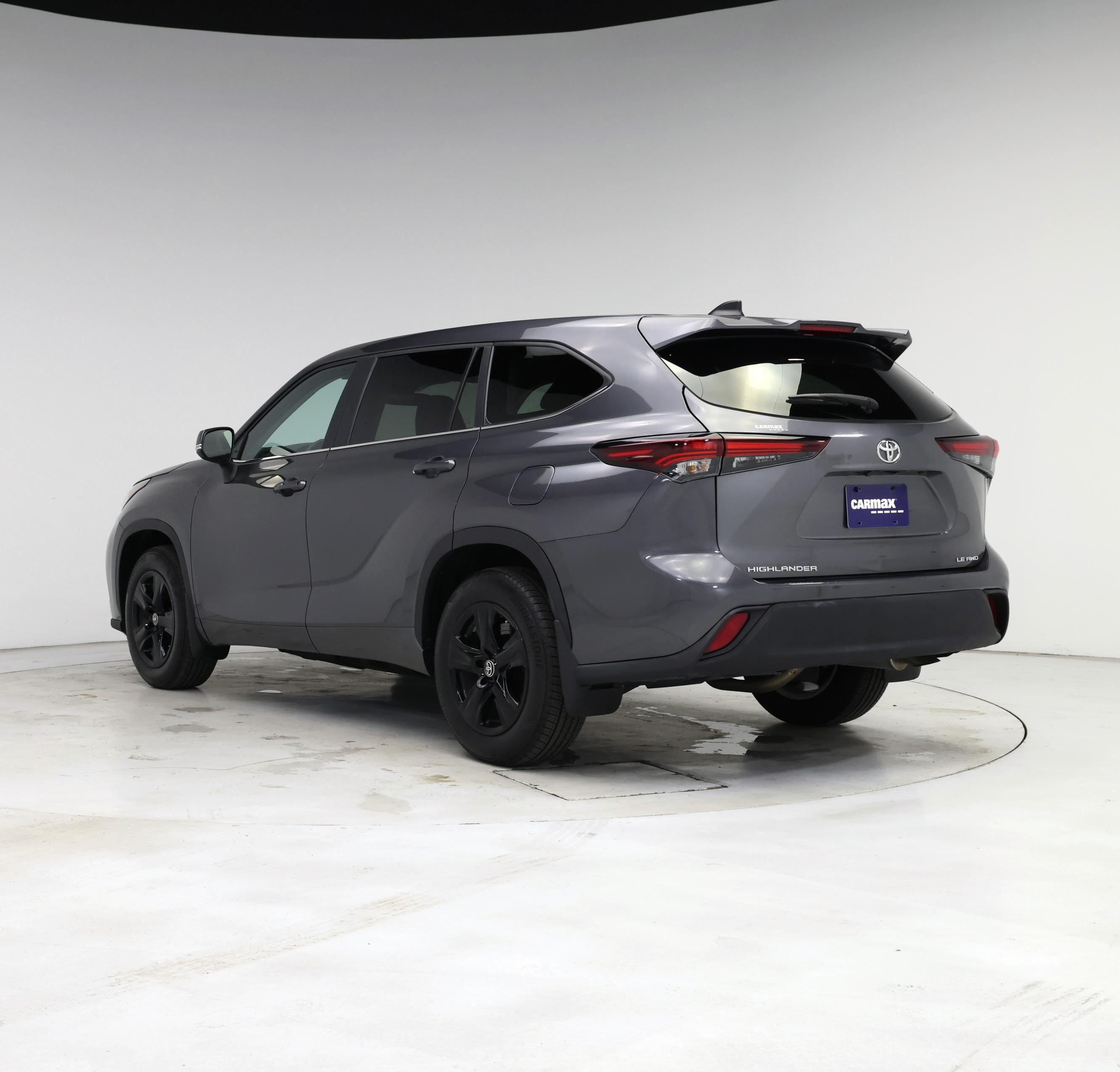 Thumbnail: 2024 Toyota Highlander - 2