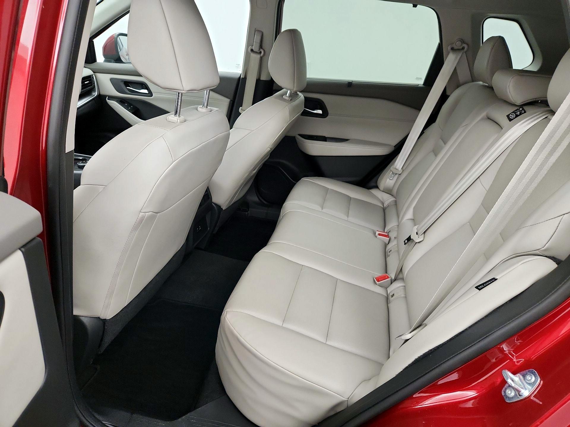 Thumbnail: 2023 Nissan Rogue - 20