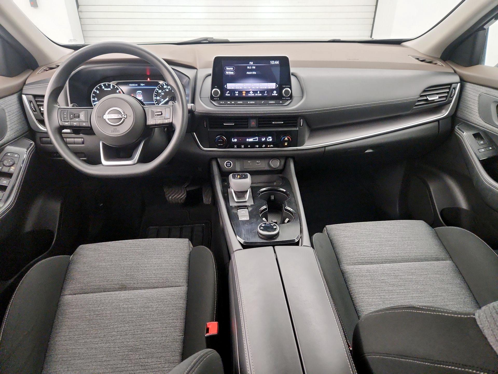Thumbnail: 2023 Nissan Rogue - 9