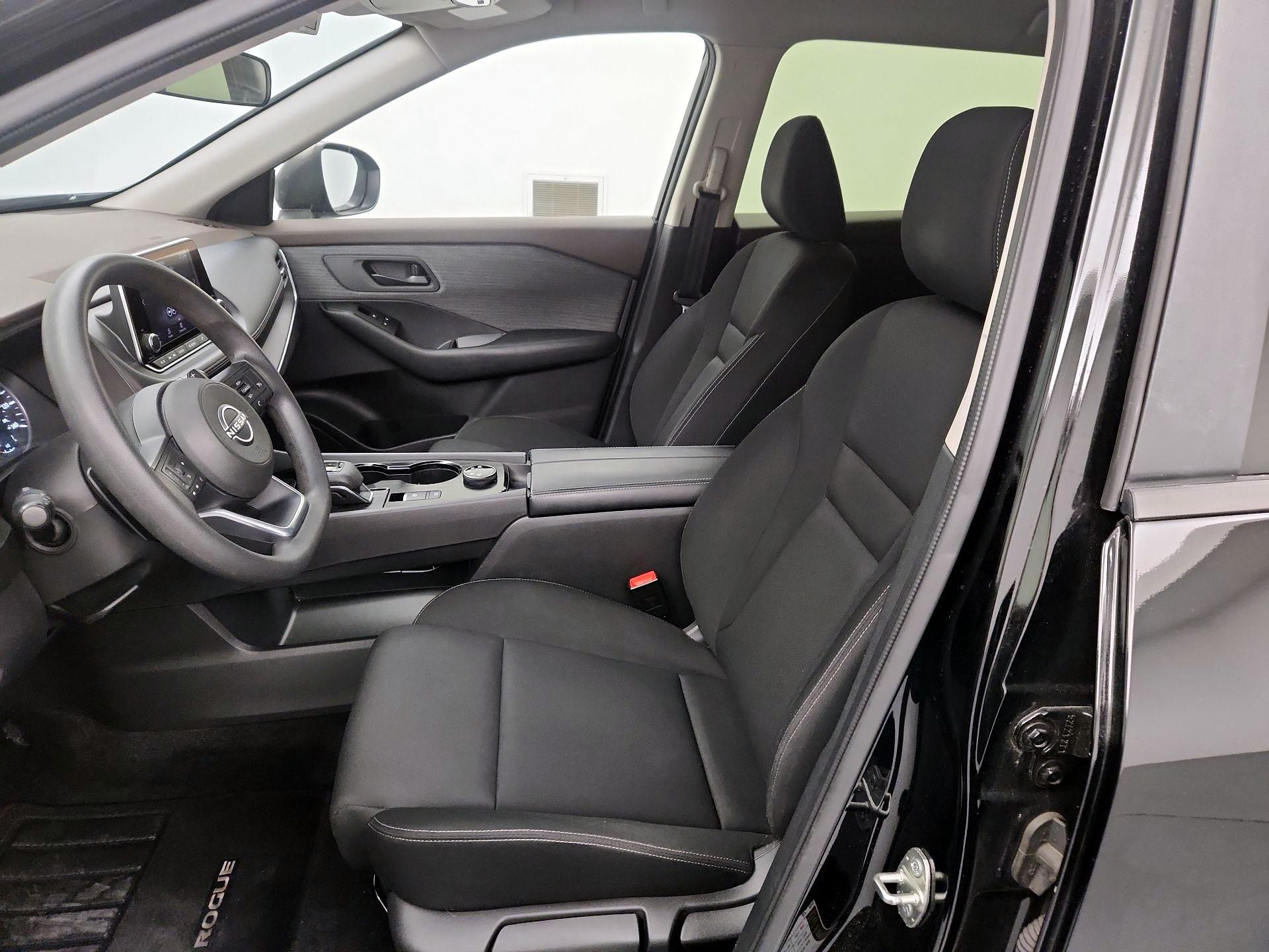 Thumbnail: 2023 Nissan Rogue - 11