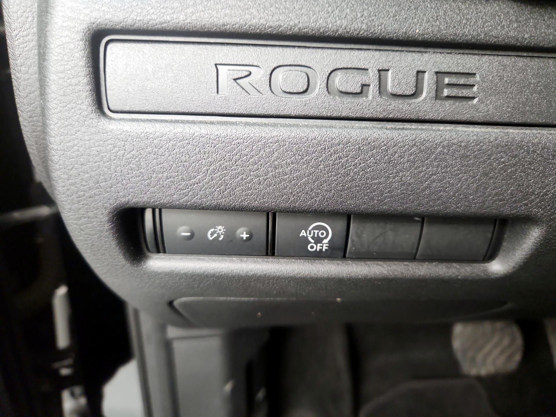 Thumbnail: 2023 Nissan Rogue - 13