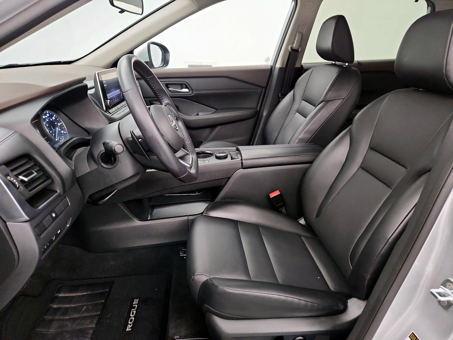 Thumbnail: 2023 Nissan Rogue - 11