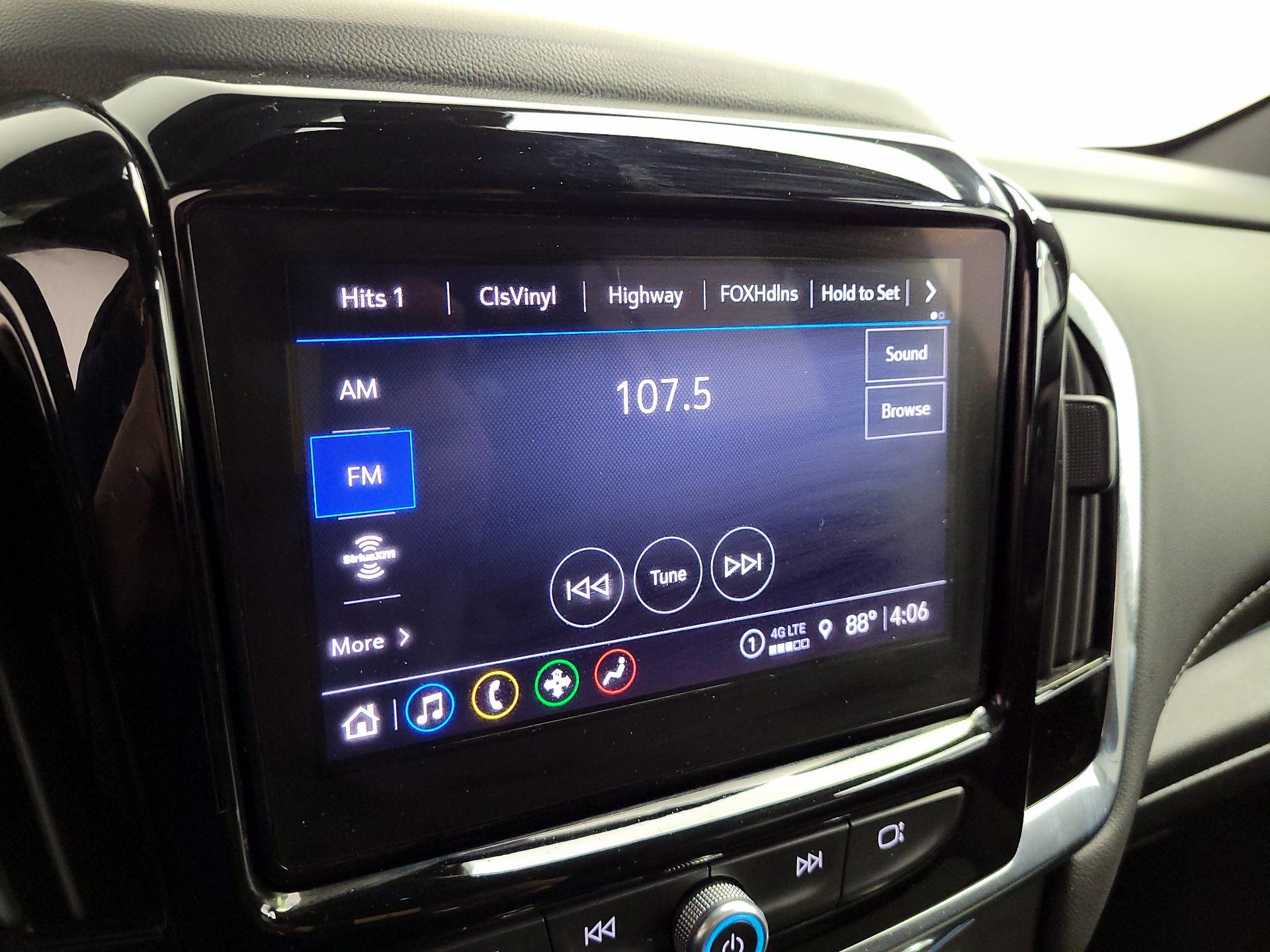 Thumbnail: 2023 Chevrolet Traverse - 15