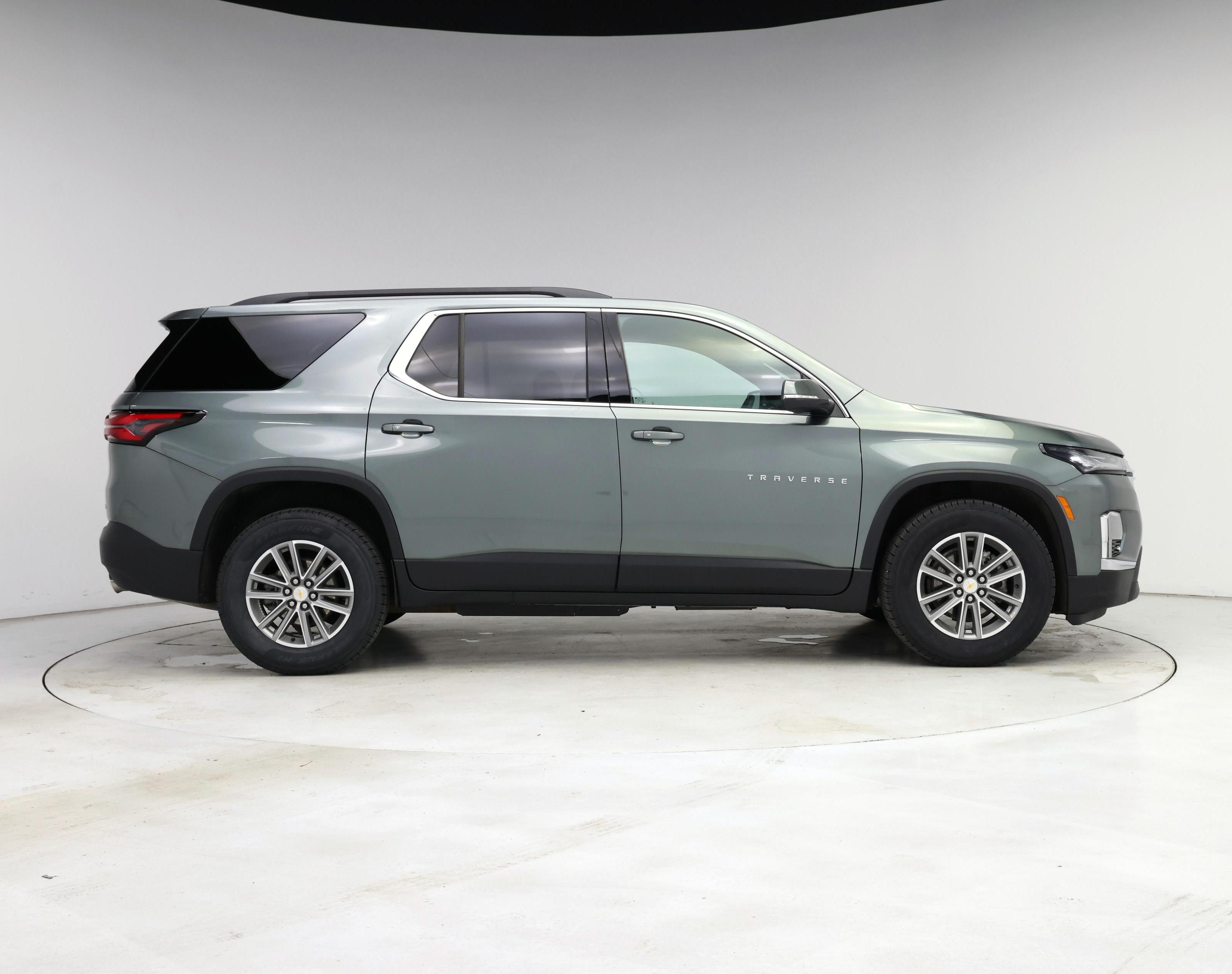 Thumbnail: 2023 Chevrolet Traverse - 7