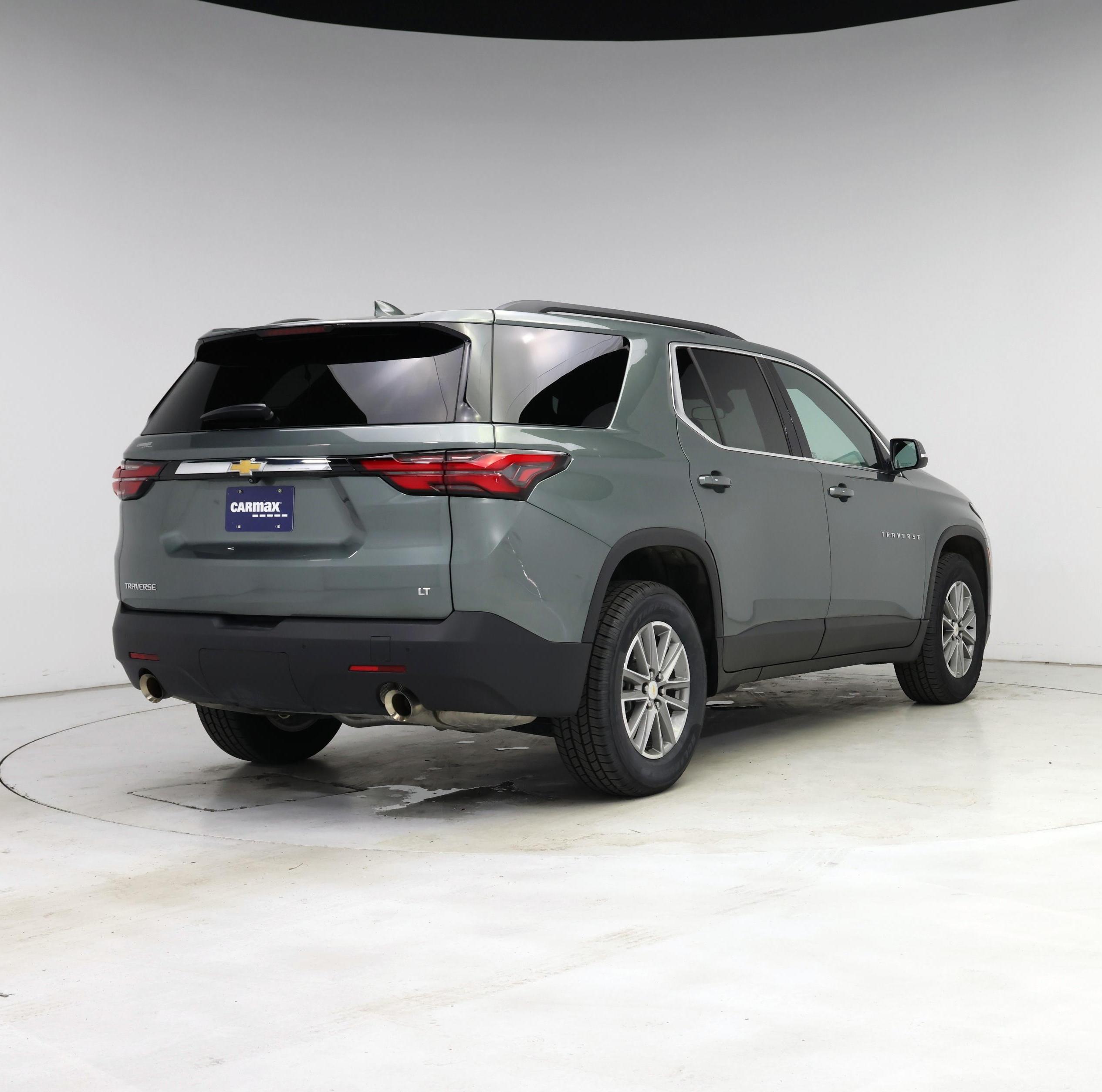 Thumbnail: 2023 Chevrolet Traverse - 8