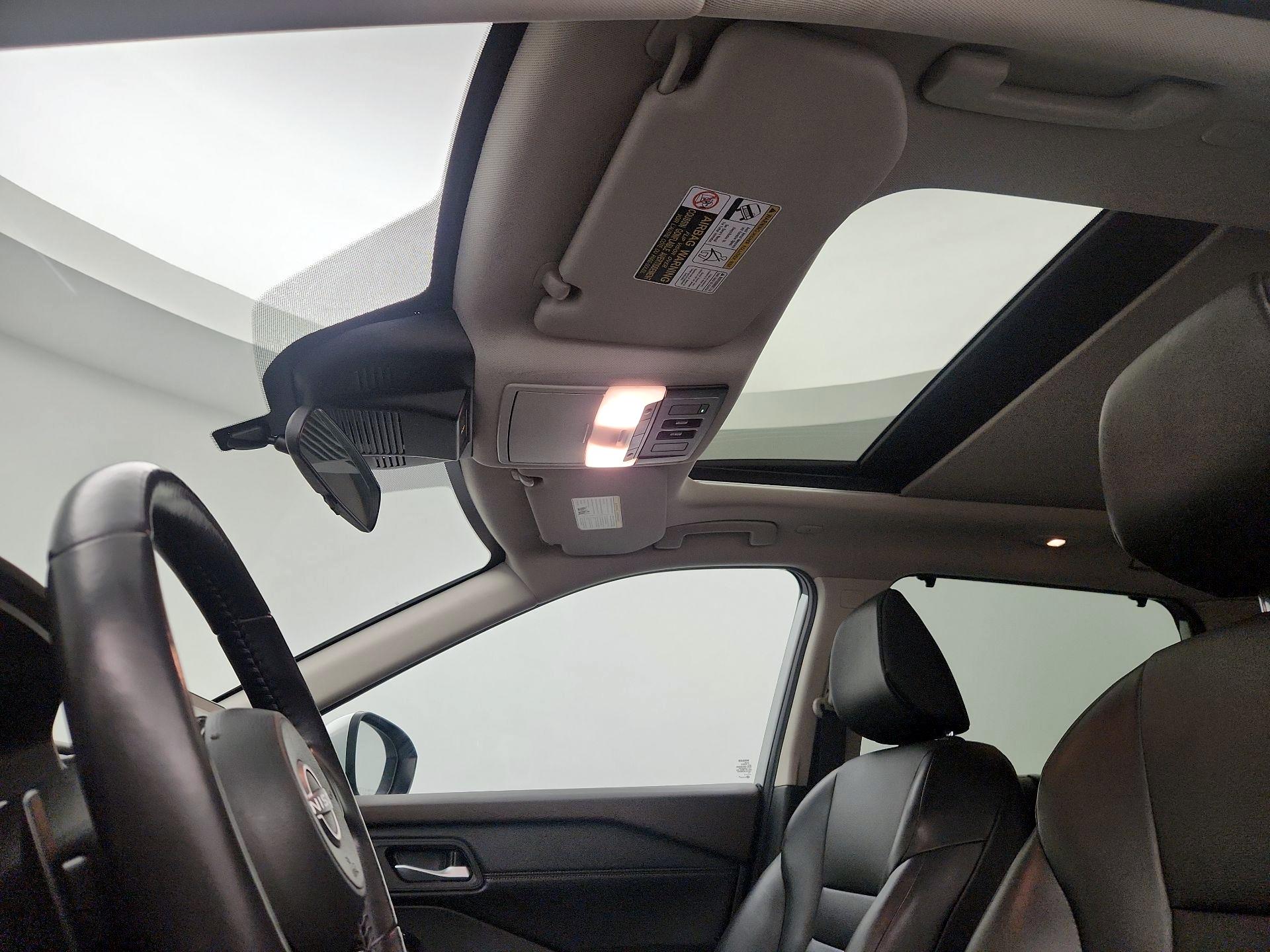 Thumbnail: 2023 Nissan Rogue - 19