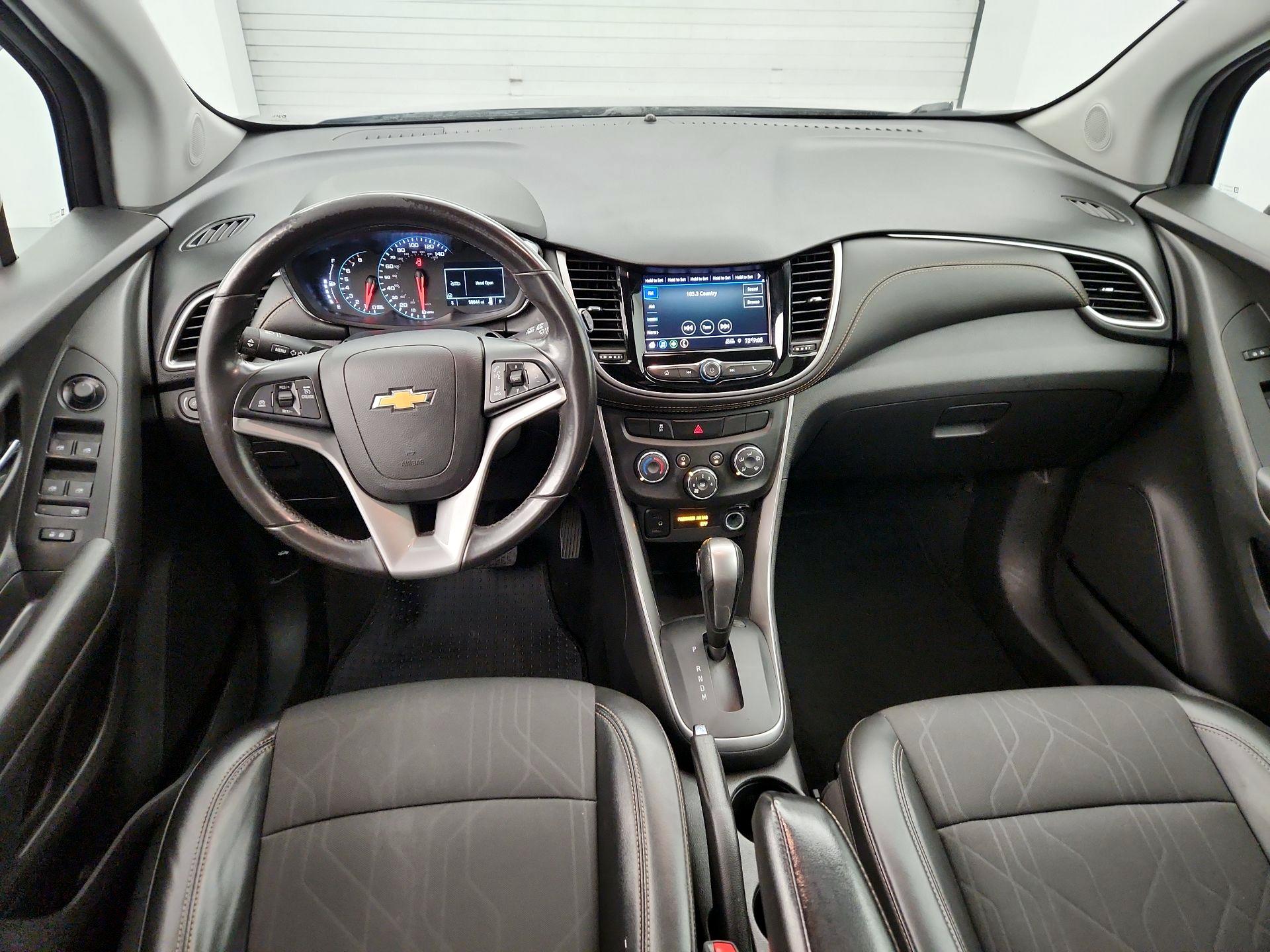 Thumbnail: 2022 Chevrolet Trax - 9