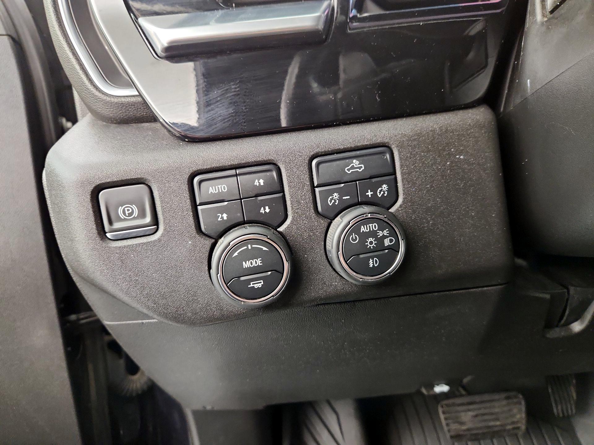 Thumbnail: 2022 Chevrolet Silverado 1500 - 13