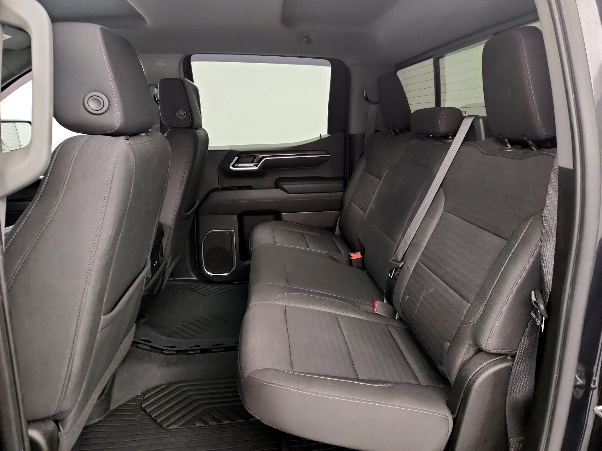 Thumbnail: 2022 Chevrolet Silverado 1500 - 19