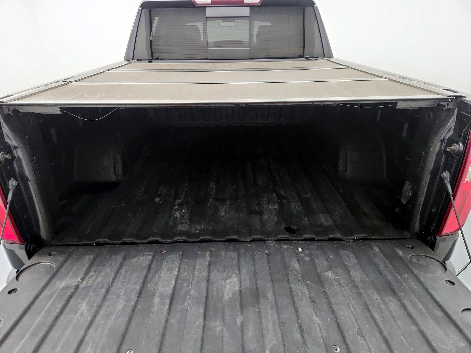 Thumbnail: 2022 Chevrolet Silverado 1500 - 20