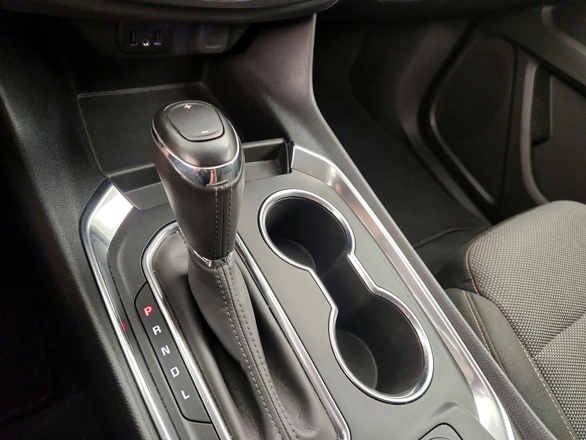 Thumbnail: 2020 Chevrolet Traverse - 17