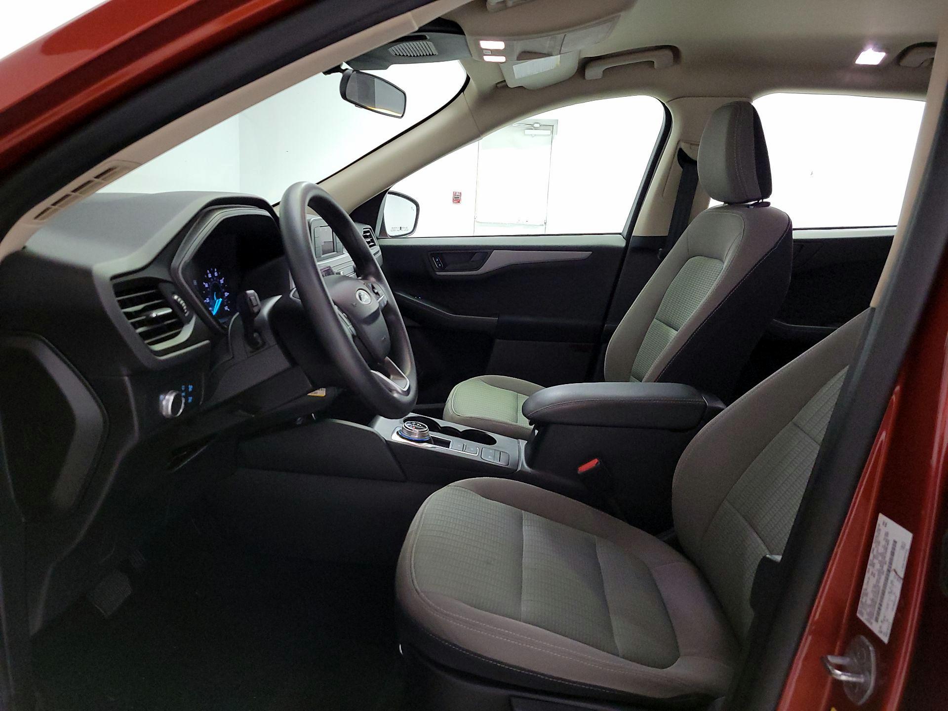 Thumbnail: 2020 Ford Escape - 11