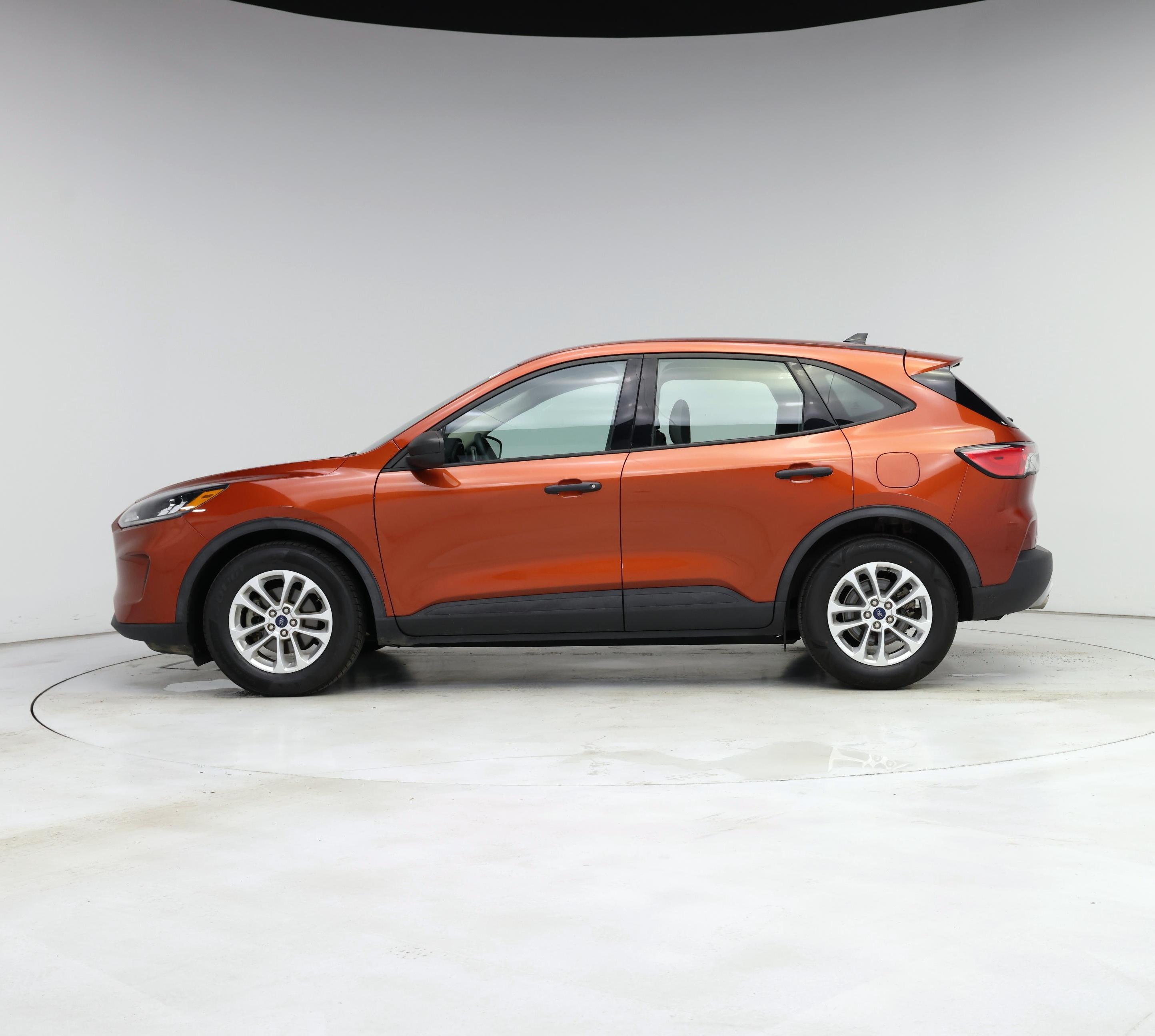 Thumbnail: 2020 Ford Escape - 3