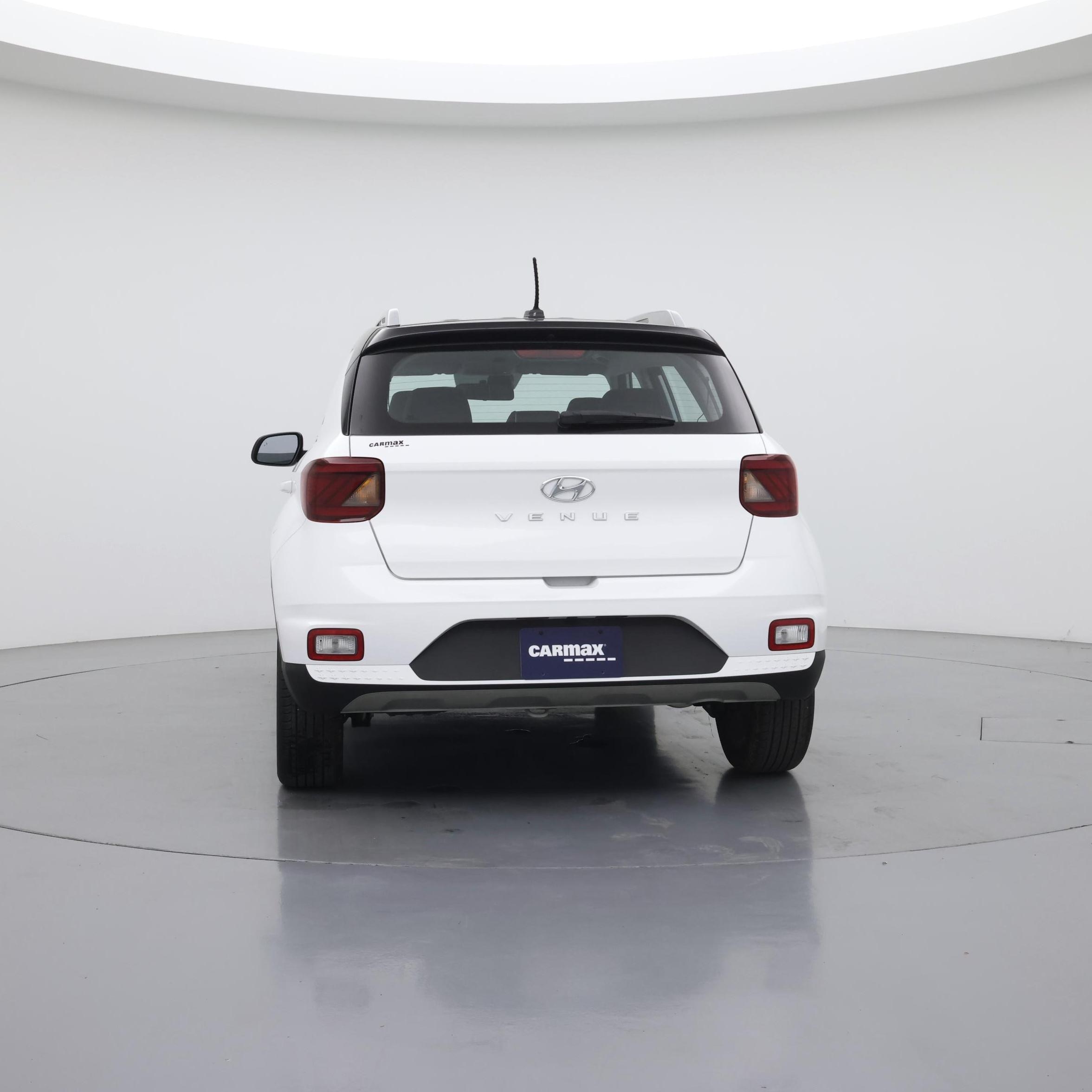 Thumbnail: 2023 Hyundai Venue - 6