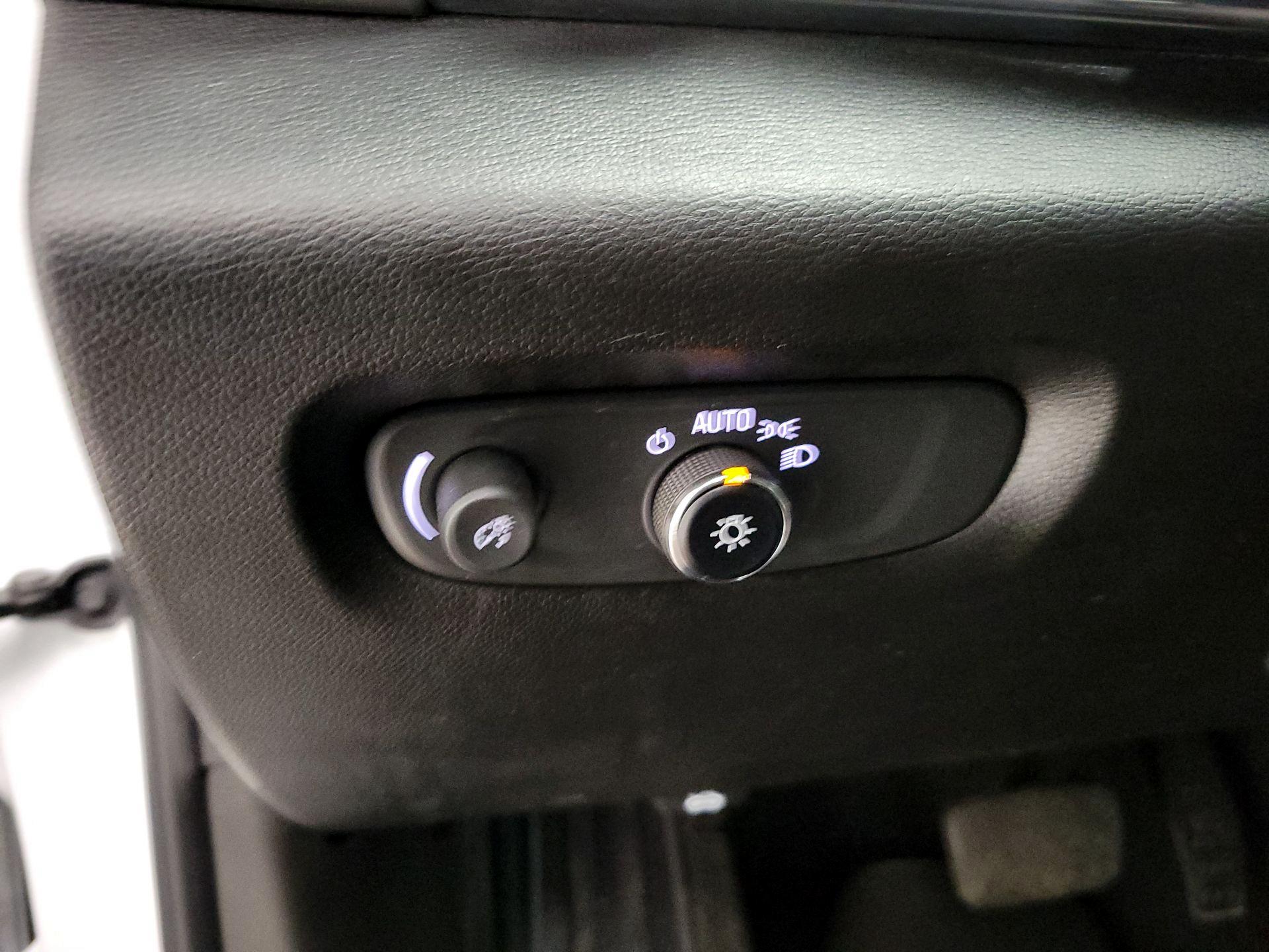 Thumbnail: 2023 Chevrolet Traverse - 13