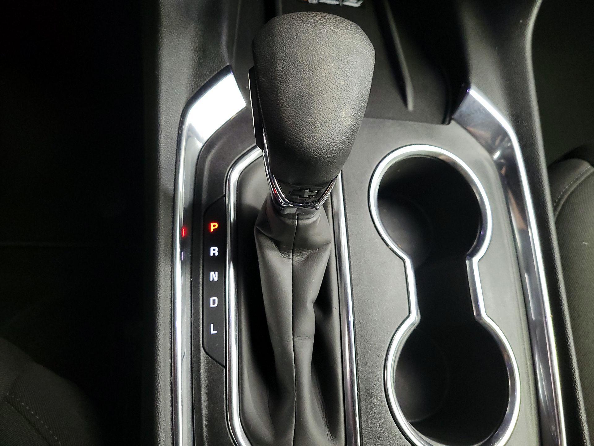 Thumbnail: 2023 Chevrolet Traverse - 17