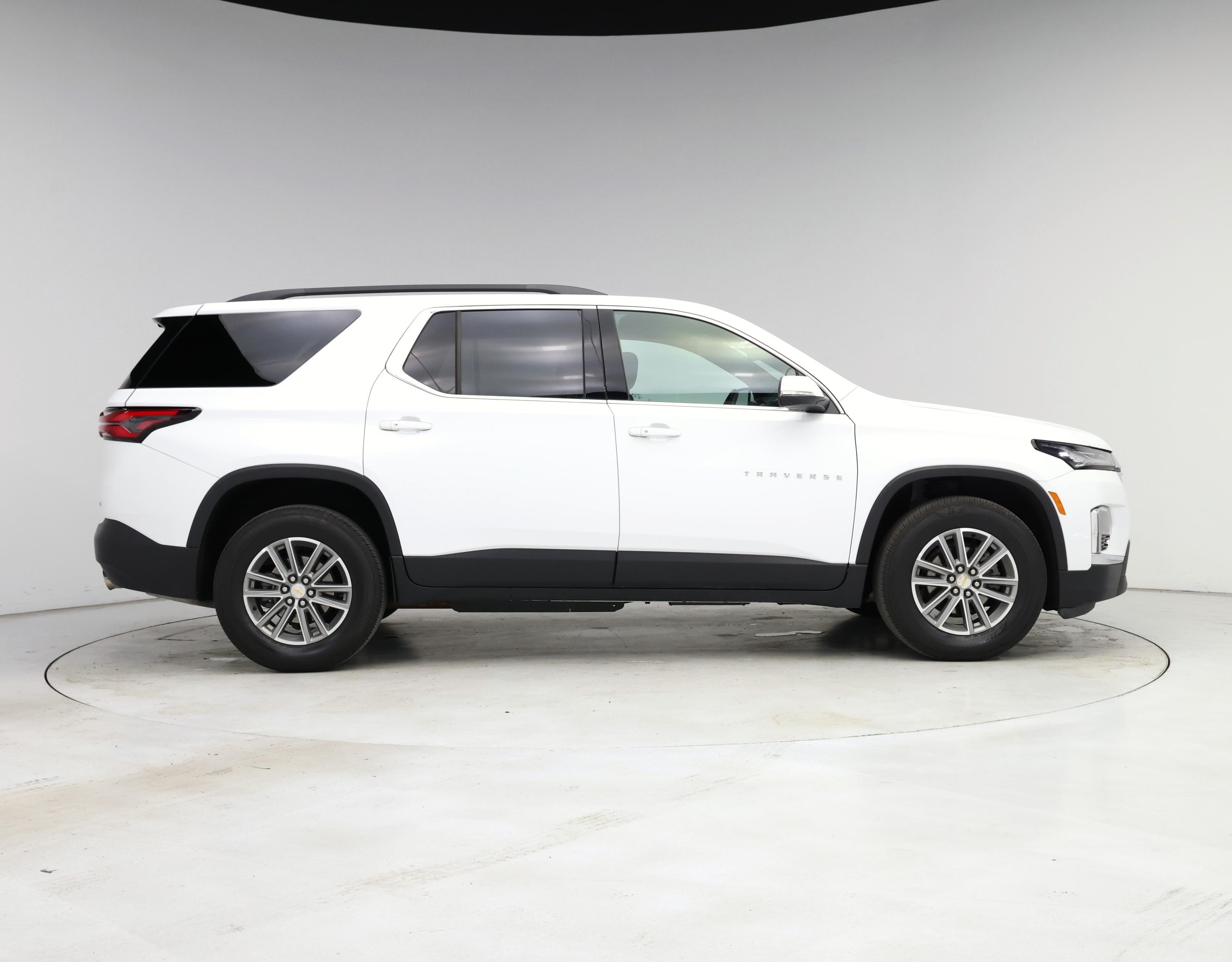 Thumbnail: 2023 Chevrolet Traverse - 7