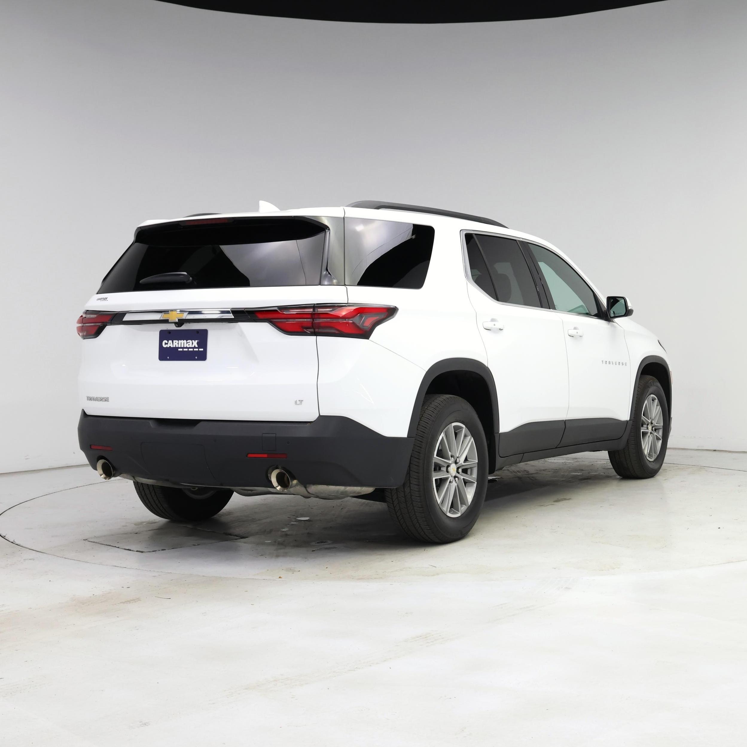 Thumbnail: 2023 Chevrolet Traverse - 8