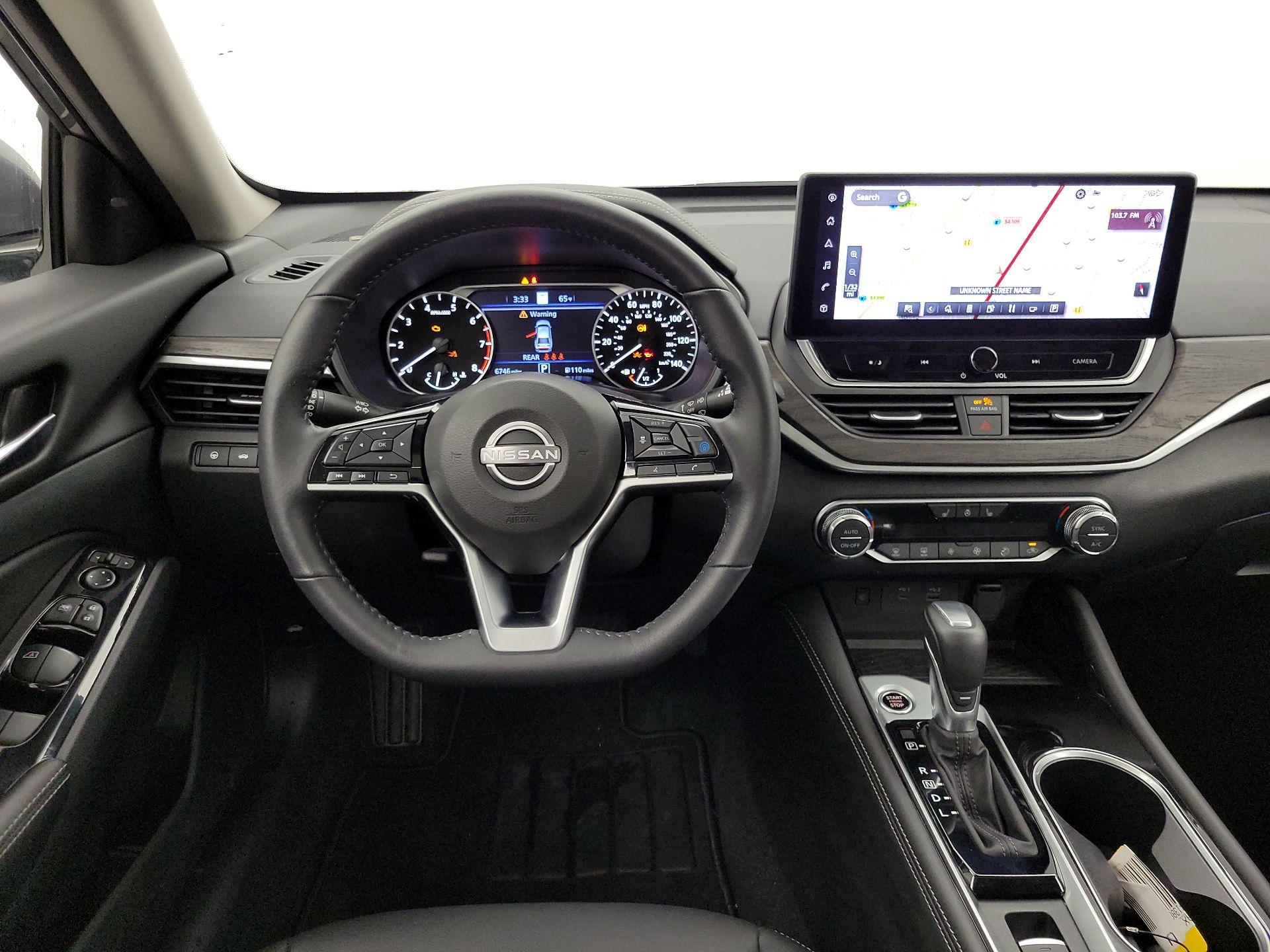 Thumbnail: 2024 Nissan Altima - 10