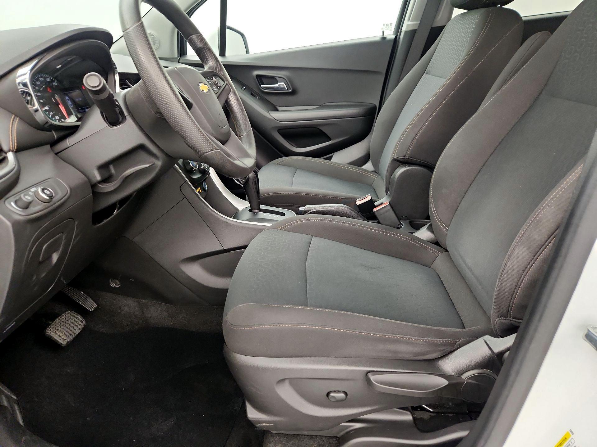 Thumbnail: 2020 Chevrolet Trax - 11