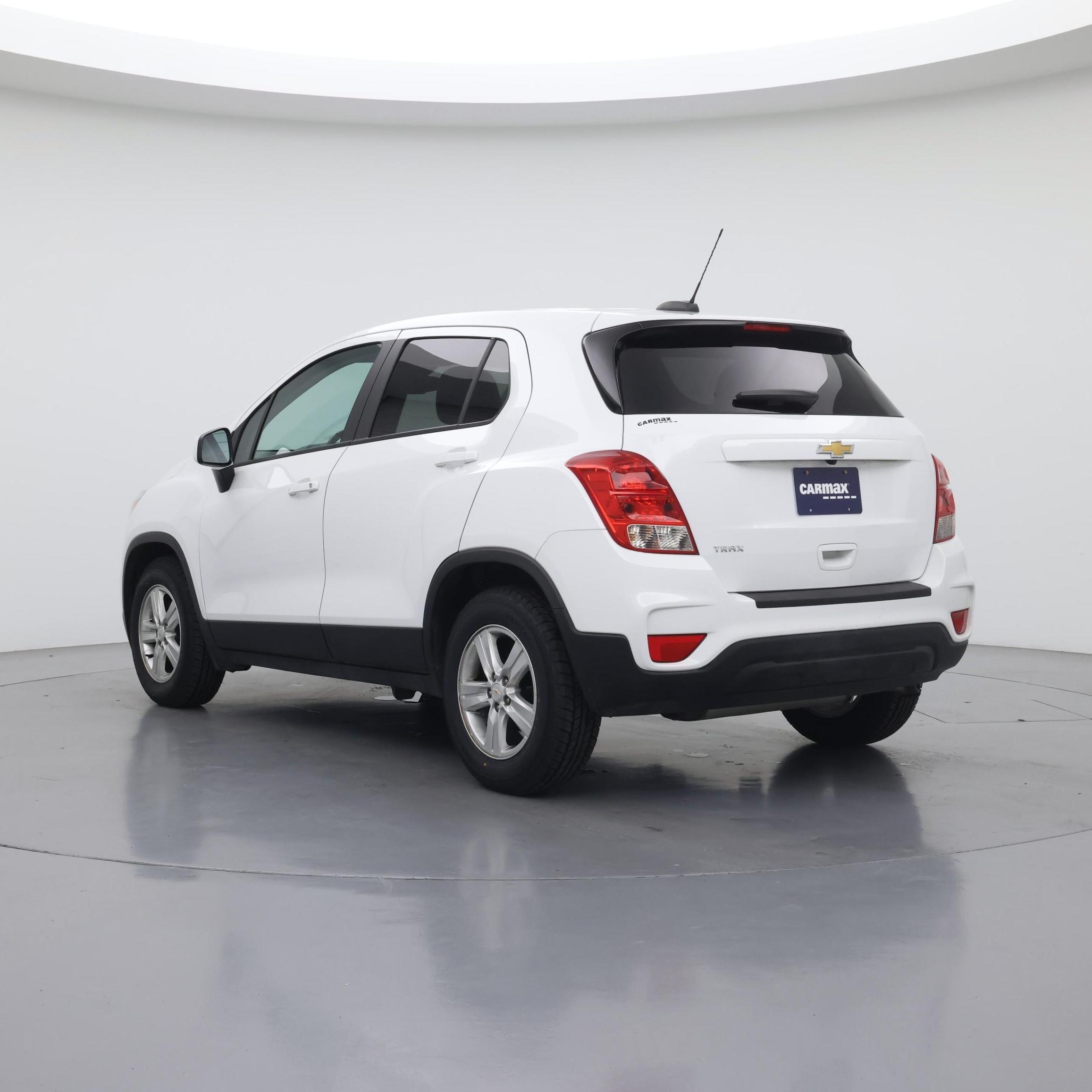 Thumbnail: 2020 Chevrolet Trax - 2