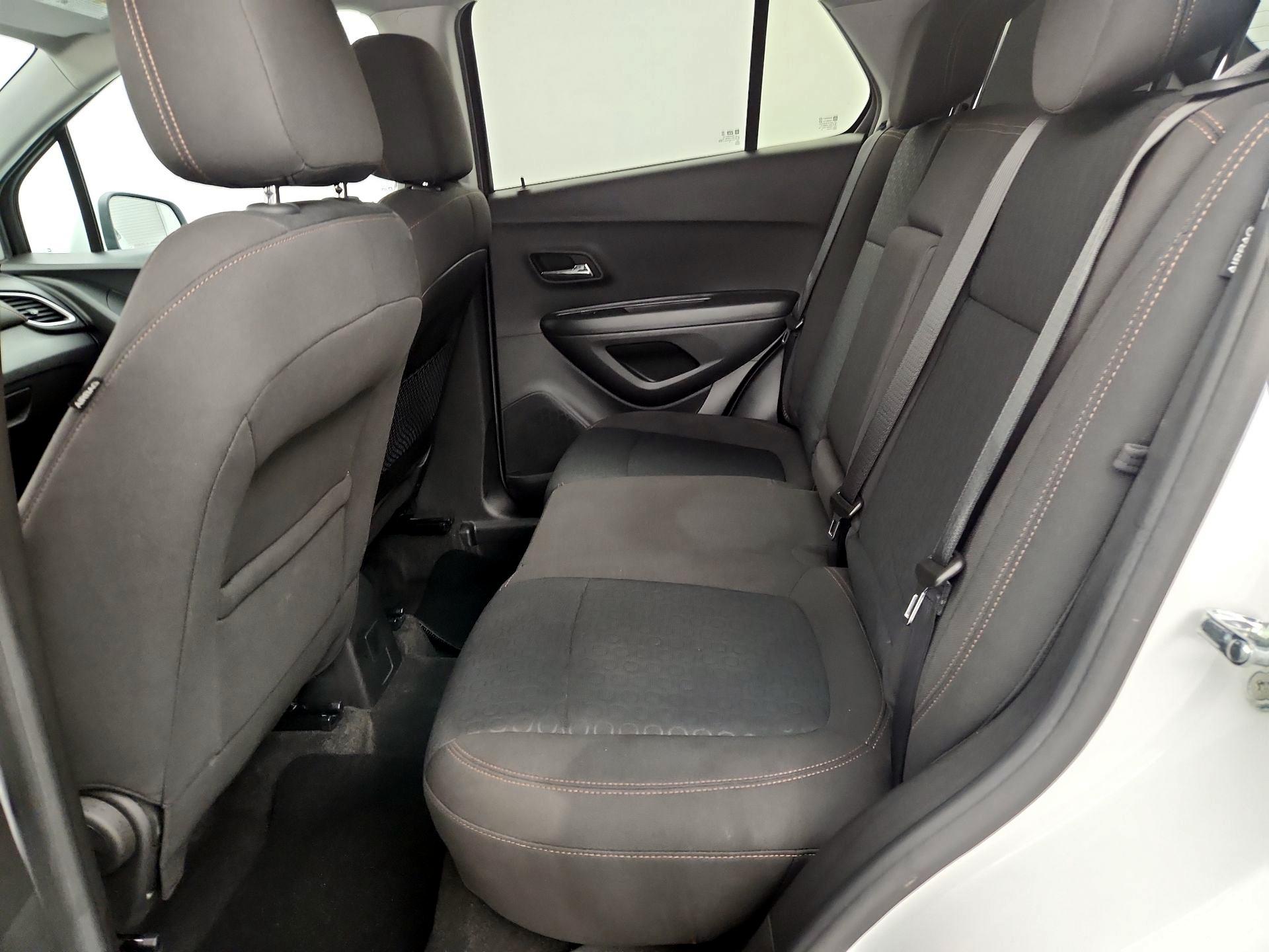 Thumbnail: 2020 Chevrolet Trax - 19
