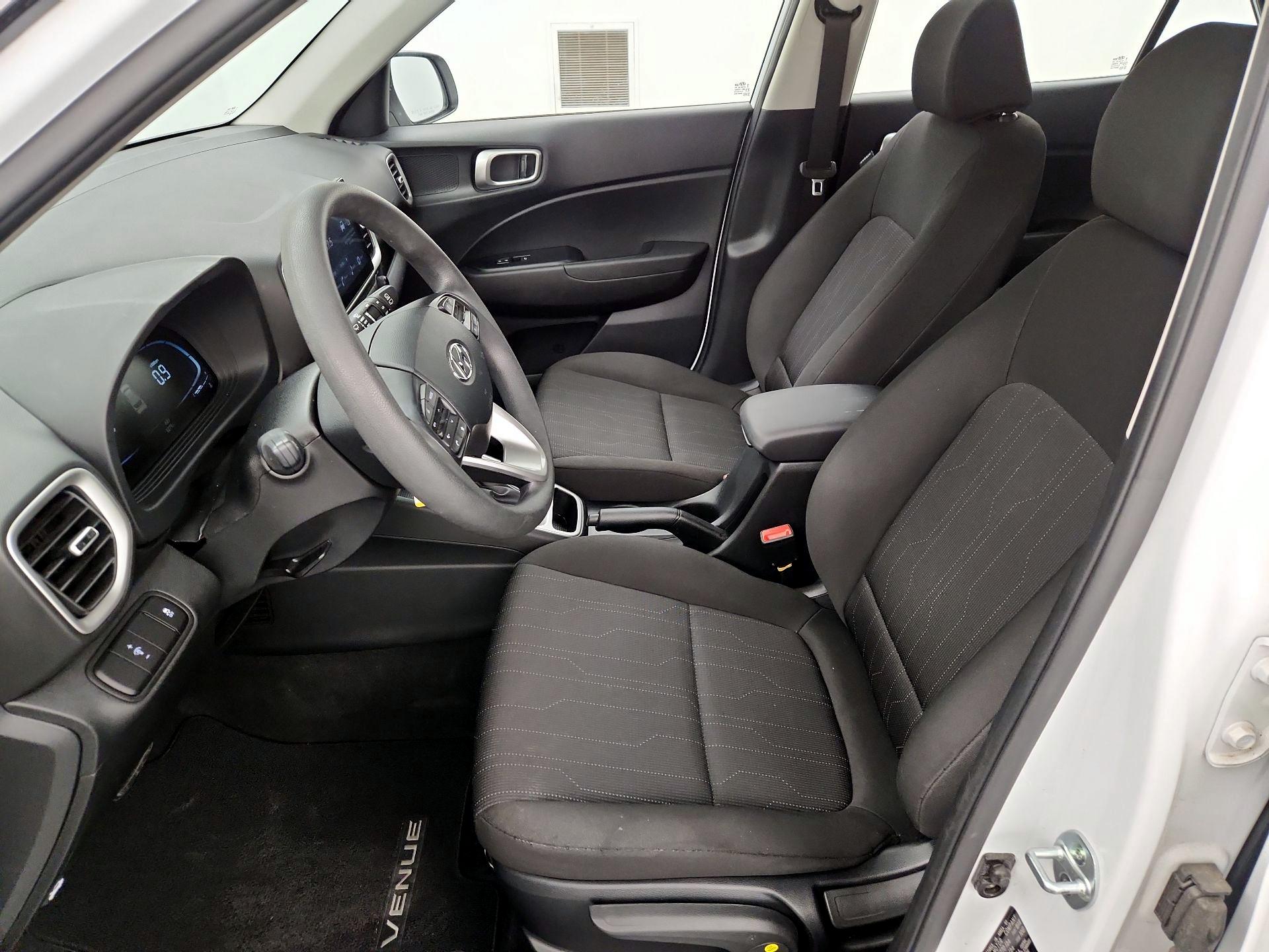 Thumbnail: 2023 Hyundai Venue - 11