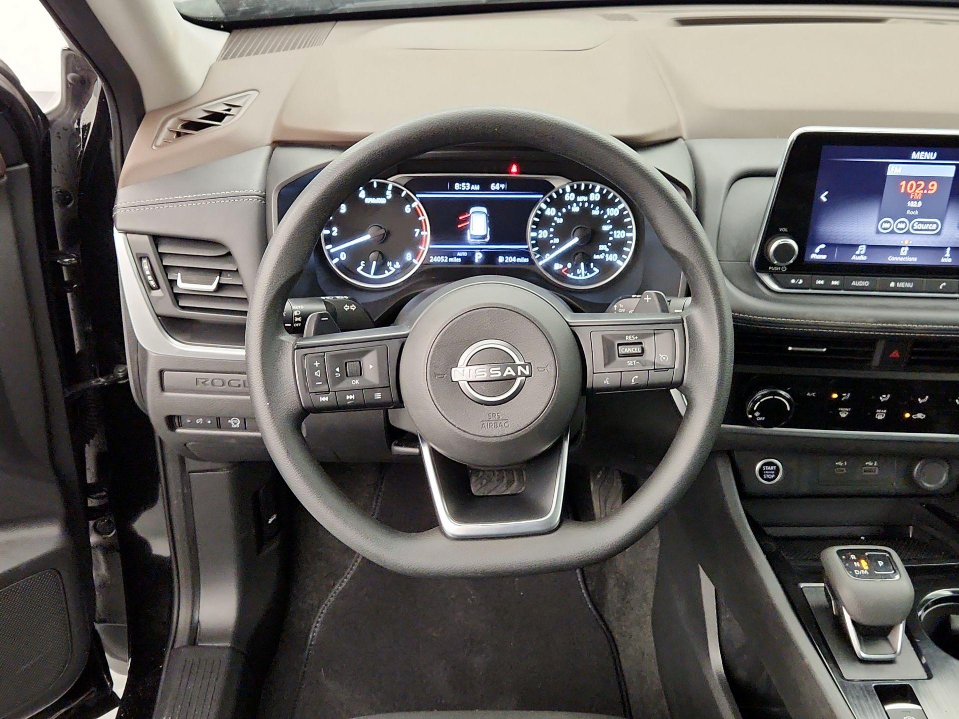 Thumbnail: 2023 Nissan Rogue - 10