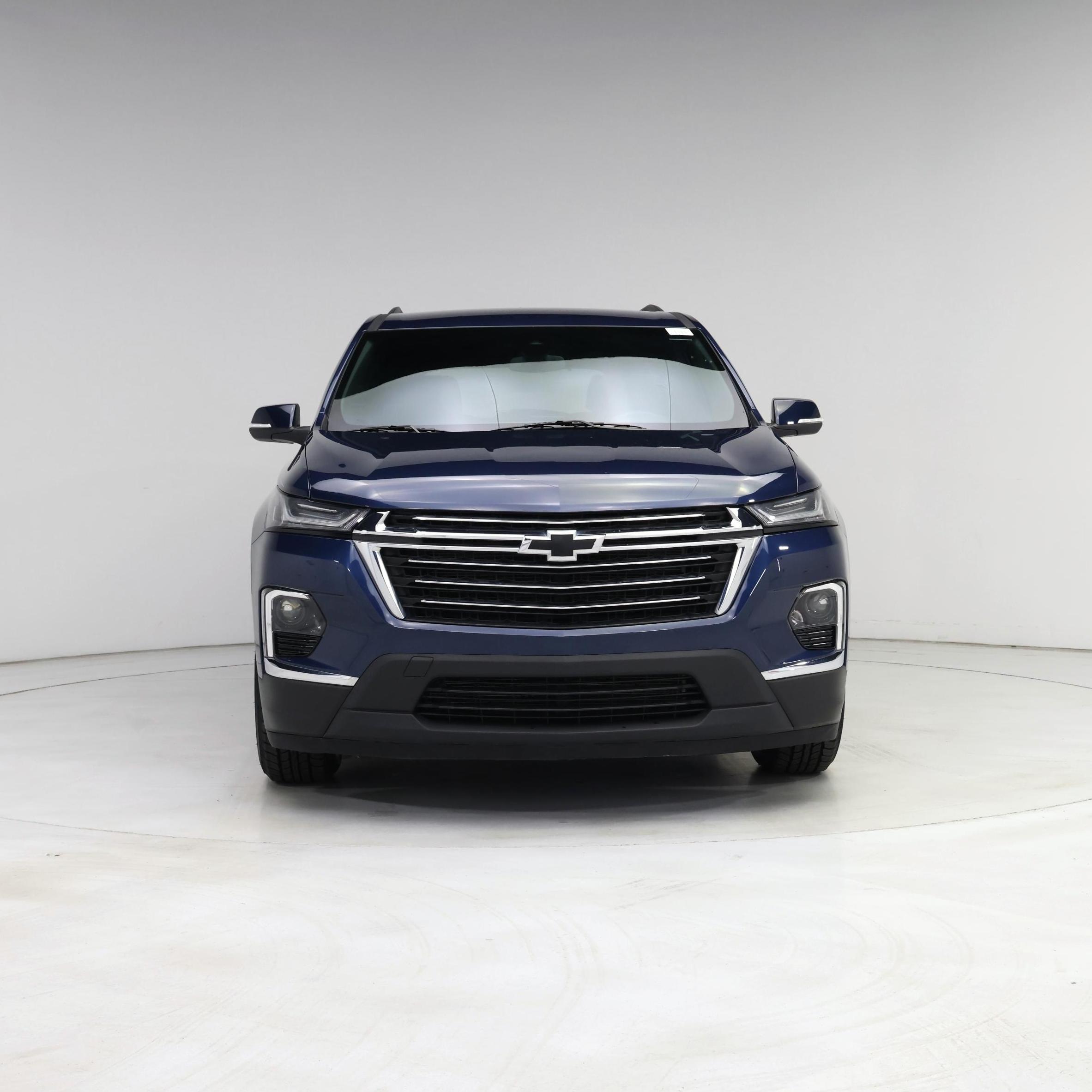 Thumbnail: 2023 Chevrolet Traverse - 5